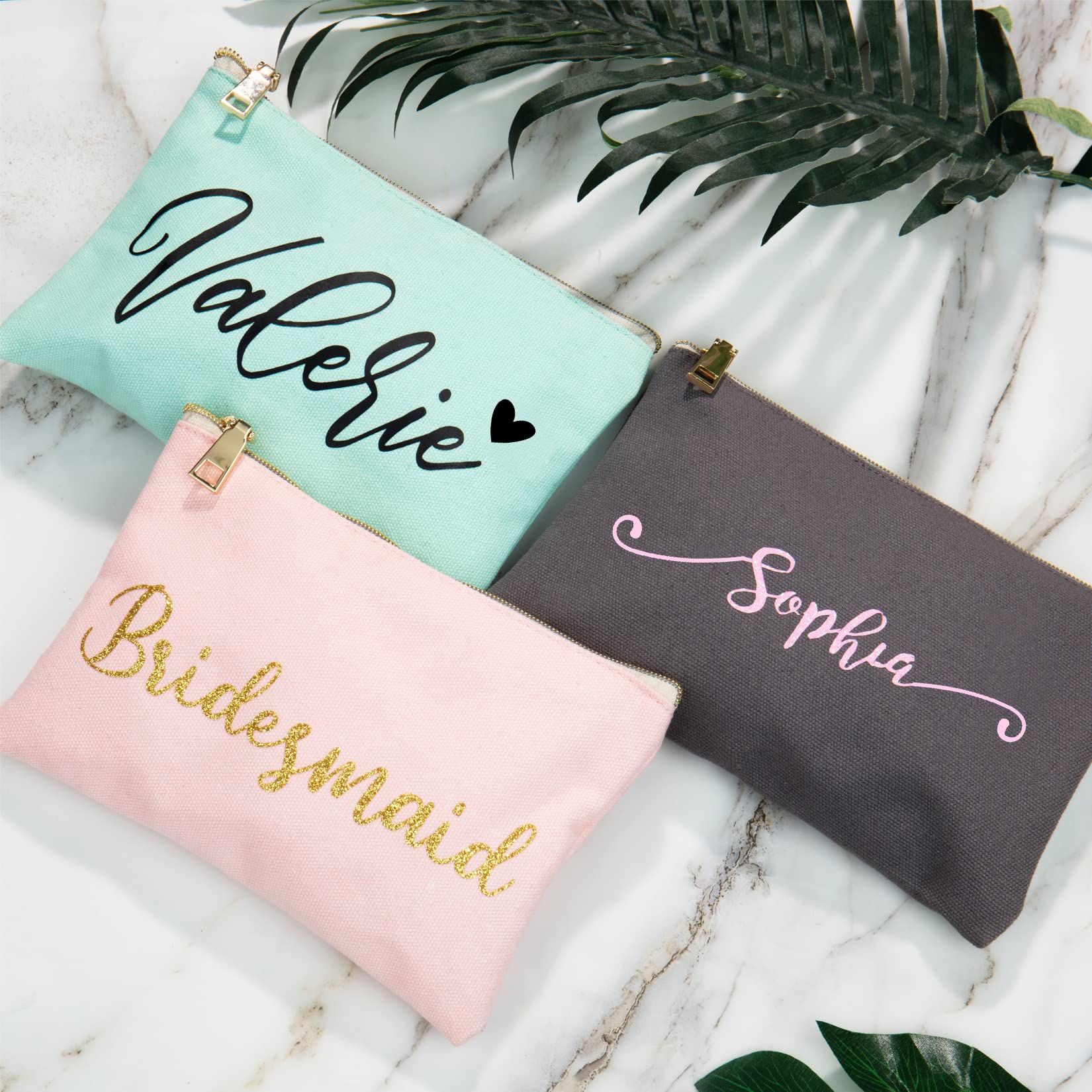 Custom Personalized Makeup Bag with Name - Travel Cosmetic Pouch for Women, Wedding Bridesmaid Gift, Birthday Present & Mother's Day Gift Idea - Perfect for Travel, Bachelorette Parties & Everyday Use