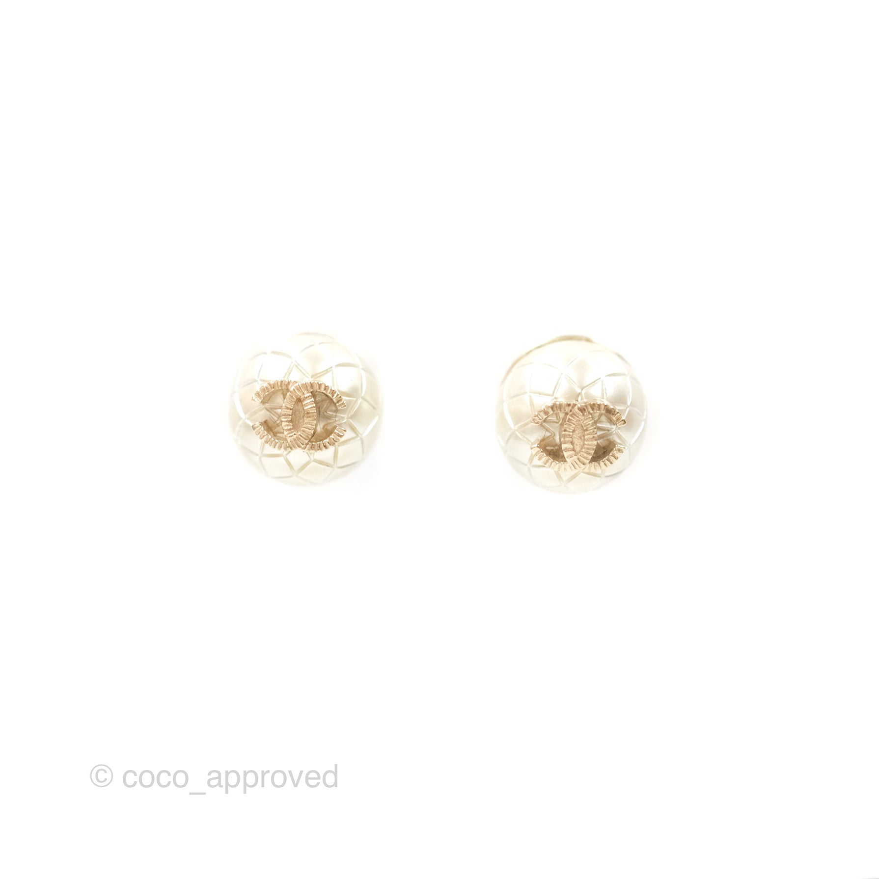 Chanel CC Round Earrings Gold Tone 16P - Luxury Fashion Jewelry for Women, Perfect for Parties, Weddings & Special Occasions