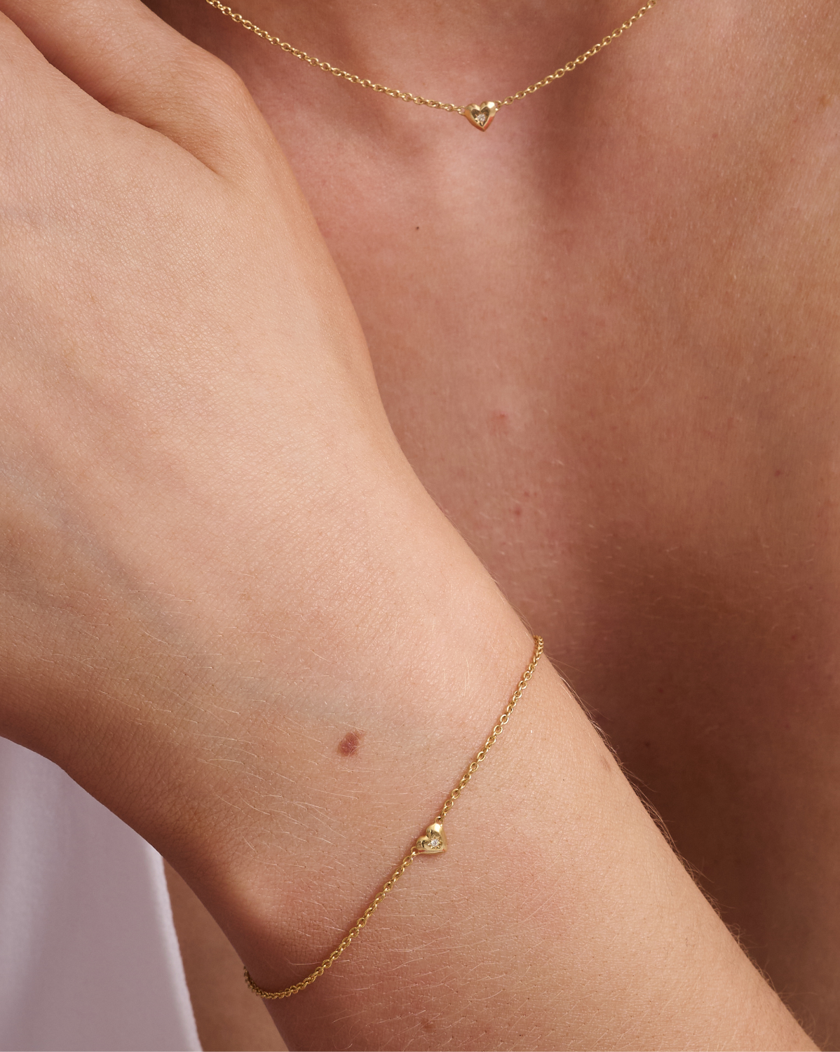 Baby Aiko Solid Gold Bracelet for Newborns & Infants - 14K Real Gold Adjustable Chain - Perfect Christening Gift, Baby Shower Present & First Birthday Keepsake (Ideal for Special Occasions & Photo Shoots)