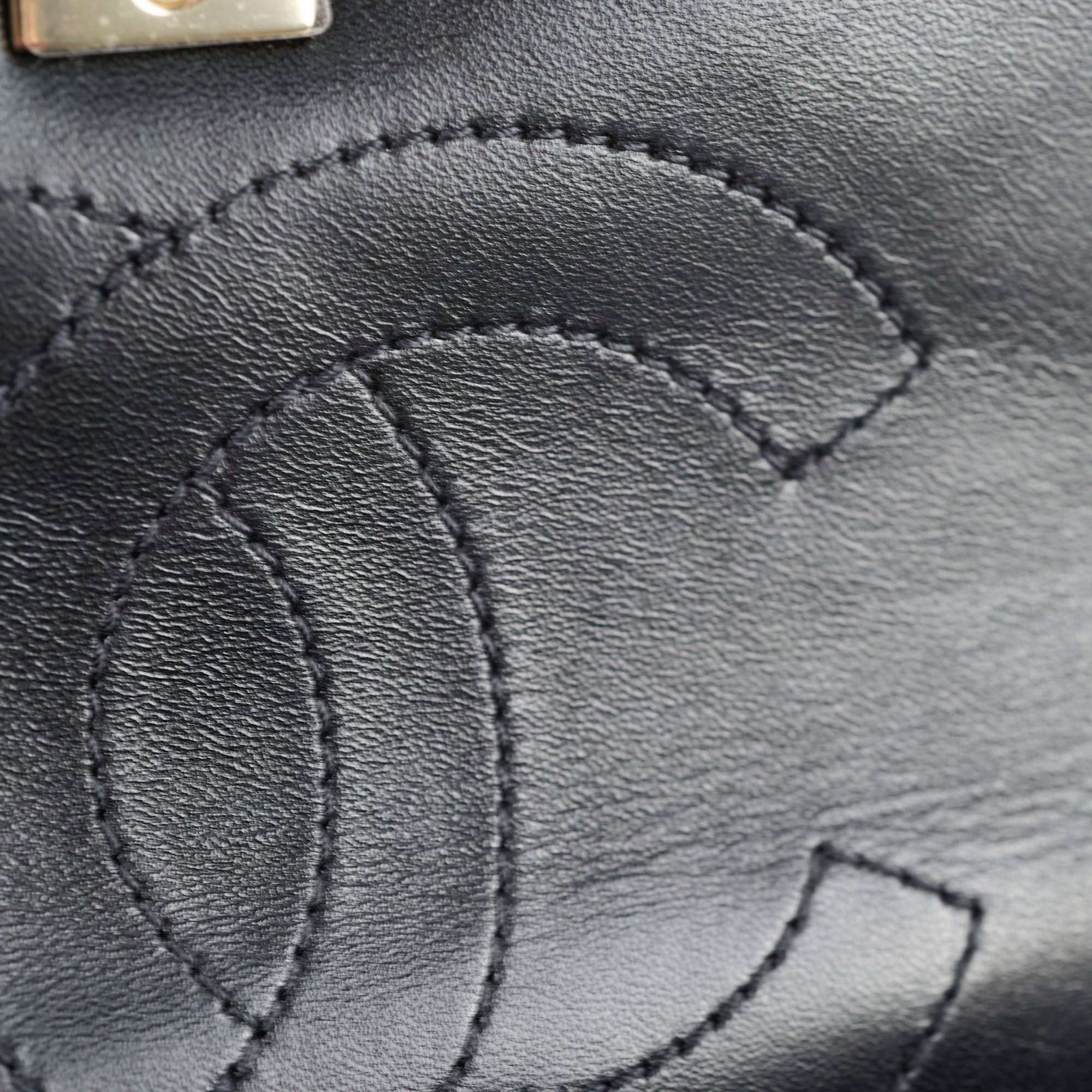 Chanel Trendy CC Small Black Leather Crossbody Bag for Women | Luxury Designer Handbag for Evening Out & Special Occasions