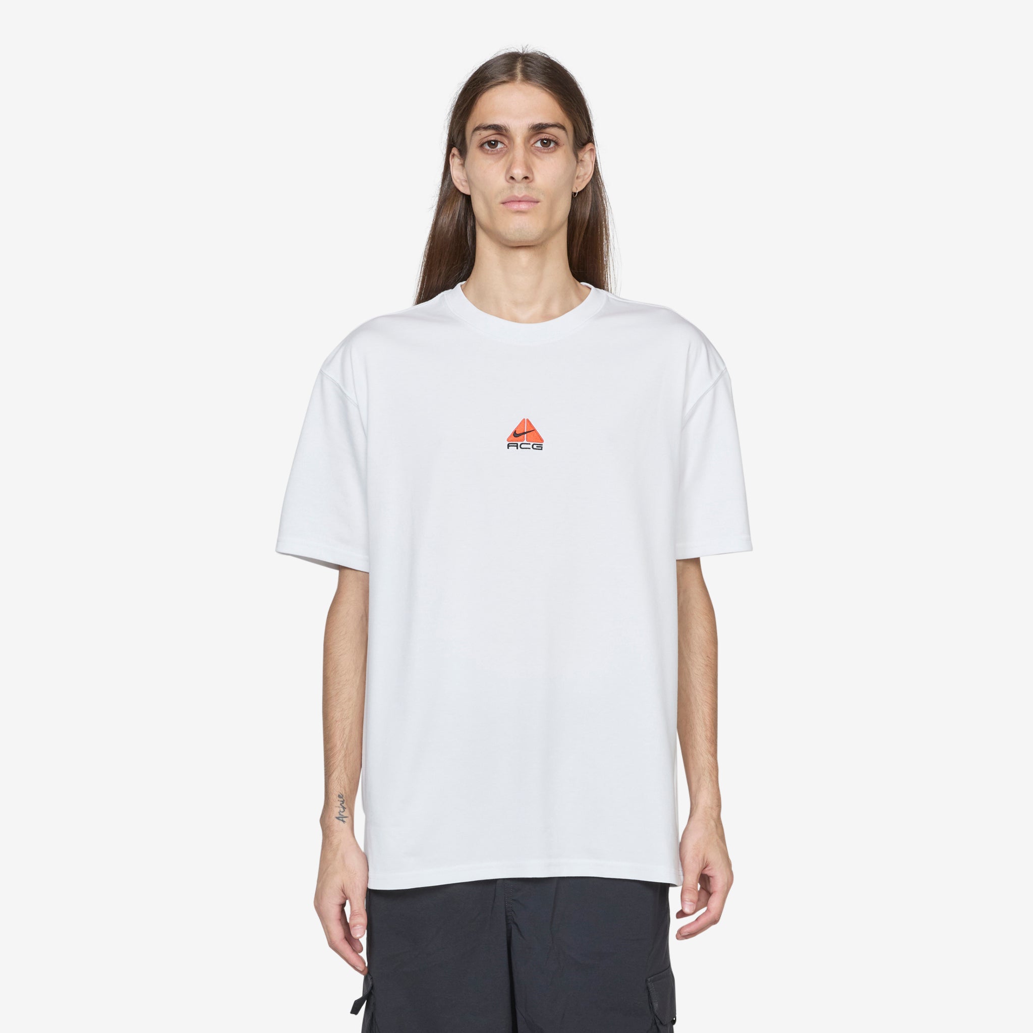 ACG Lungs T-Shirt Summit White - Stylish Graphic Tee for Outdoor Adventures & Casual Wear