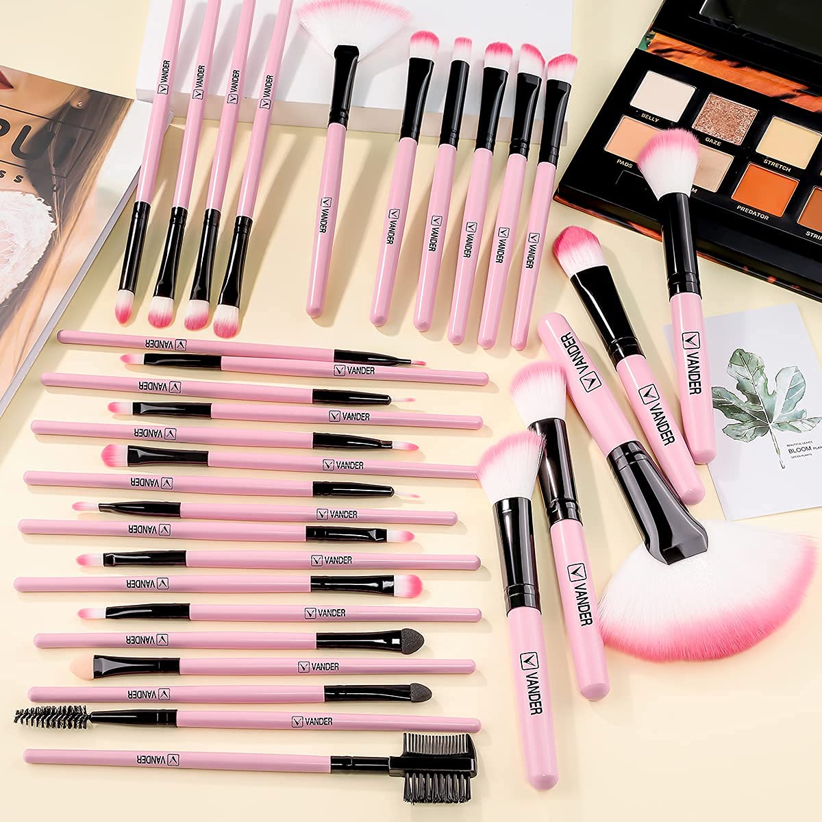 VANDER 32pcs Professional Makeup Brush Set - Soft Synthetic Kabuki & Eyebrow Brushes for Flawless Makeup Application