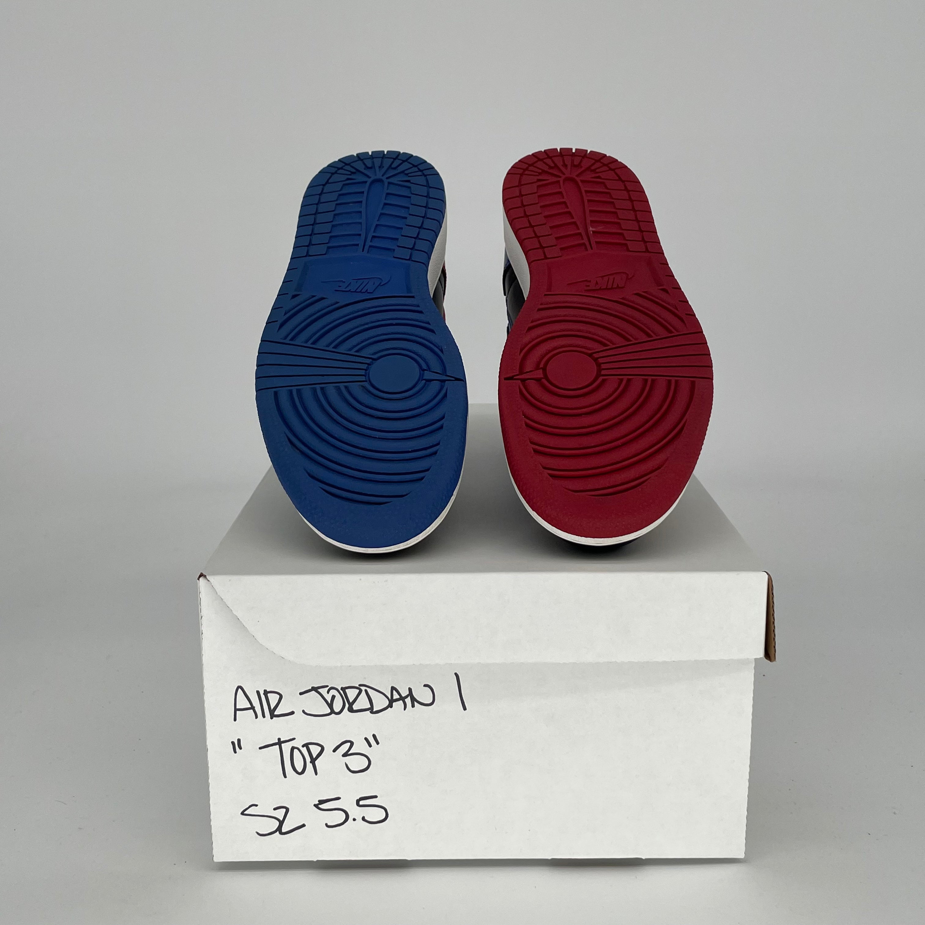 AIR JORDAN 1 Retro High OG 