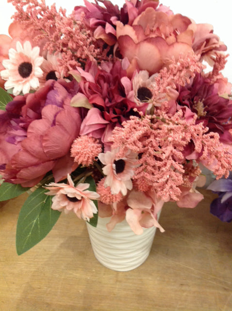 15 Mauve Floral Stems in Ceramic Vase - Artificial Flowers for Home Decor, Wedding Centerpieces & Table Arrangements