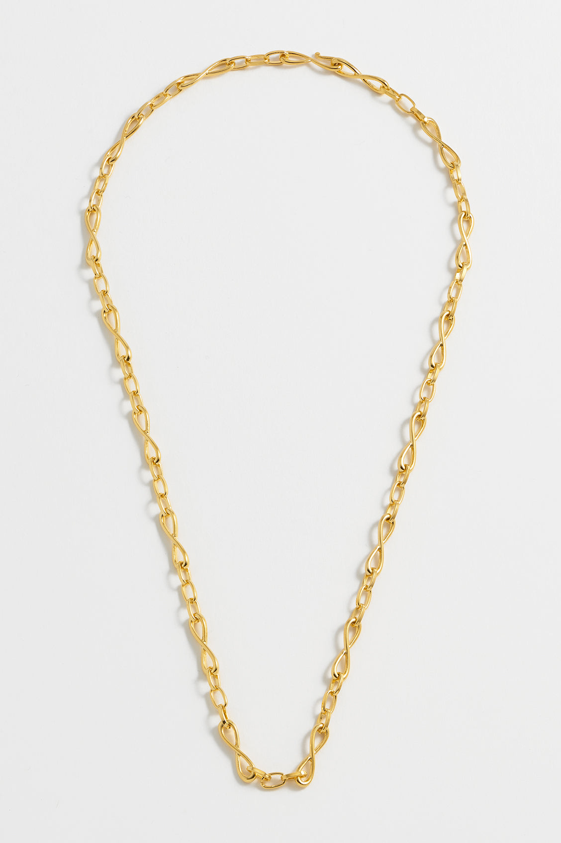 Infinity Loop Chain Necklace - Dainty Gold Silver Layering Necklace for Women, Minimalist Jewelry Gift for Her - Perfect for Everyday Wear, Date Nights & Special Occasions