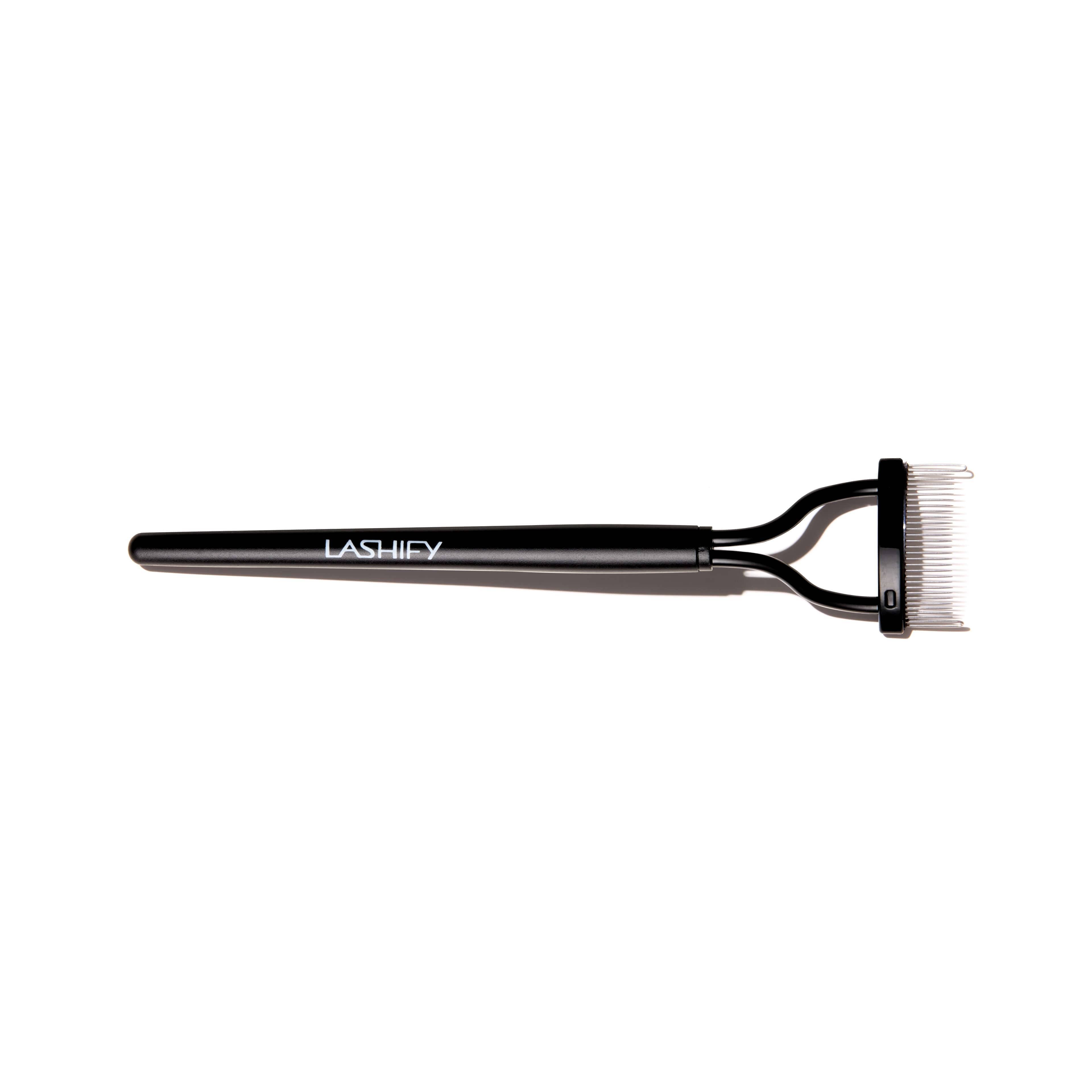 Eyelash Comb for Perfect Lash Separation - Professional Lash Comb for Mascara Application & Eyebrow Grooming - Ideal for Makeup Artists & Home Use