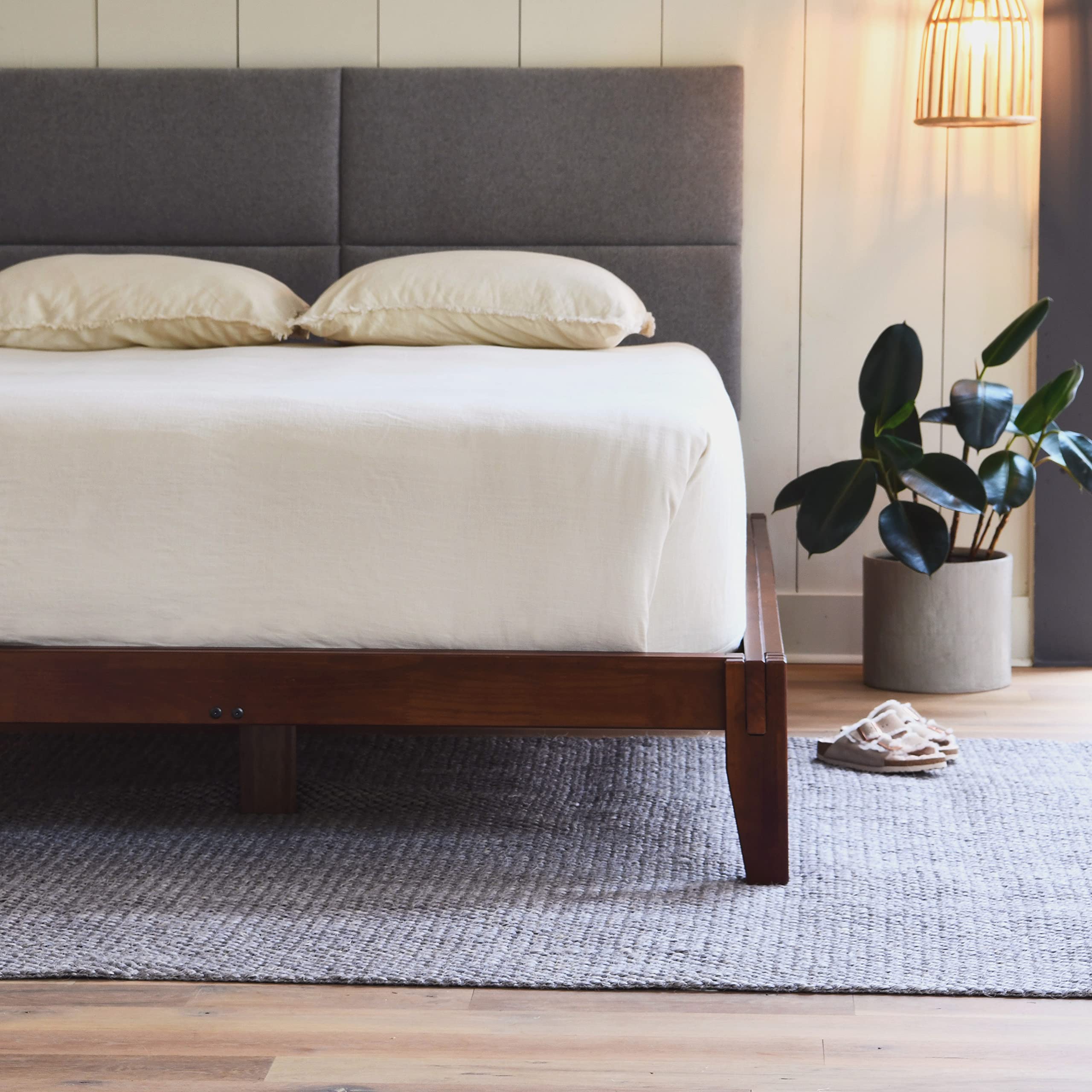 Main + Mesa NoSom Sound Reducing Four Panel King-Sized Headboard with Upholstered Vegan Wool - Noise Dampening Bedroom Decor for Peaceful Sleep & Home Theater Experience