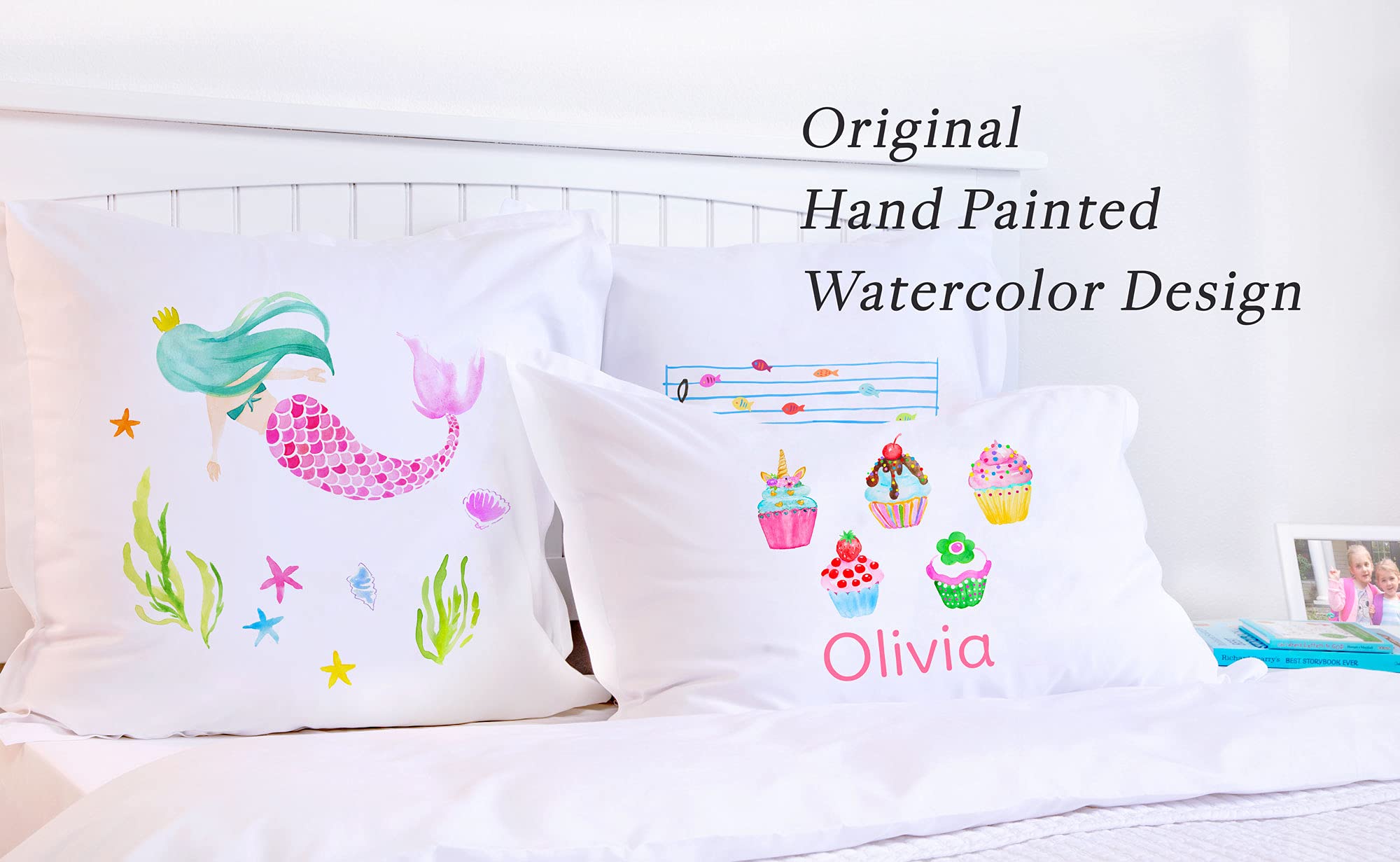 Personalized Cupcake Pillowcase for Kids - Custom Name Hypoallergenic Breathable Anti-Wrinkle Pillow Cover - 20x30 Standard Queen Size - Perfect for Girls' Bedroom Decor, Birthday Gifts & Sleepovers