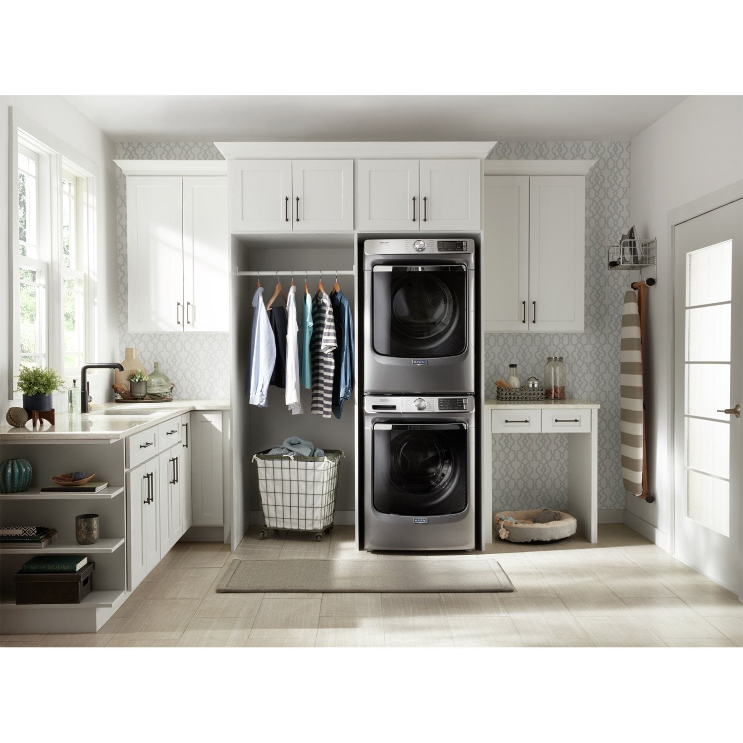 Maytag Metallic Slate 5.8 cu.ft Front Load Washer & 7.3 cu.ft Gas Dryer Set (MHW8630HC/MGD8630HC) - Large Capacity Laundry Pair for Family Homes & Apartments