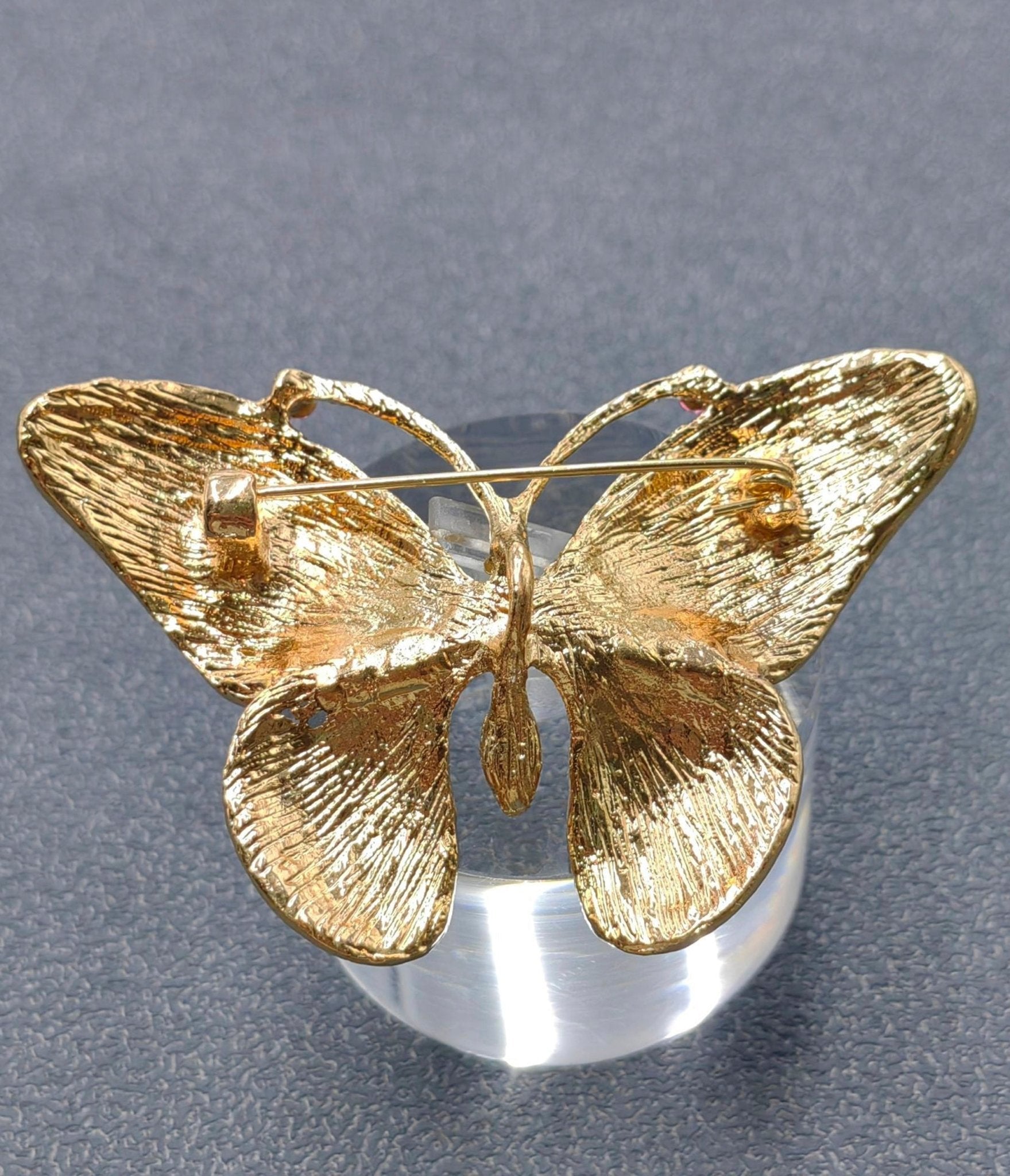 Elegant Butterfly Rhinestone Enamel Brooch Pin - Vintage Style Jewelry for Women, Perfect for Dresses, Blazers, Scarves & Special Occasions