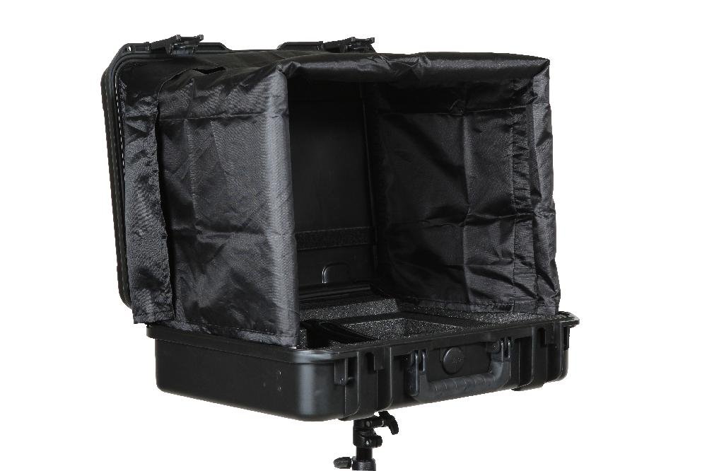 SKB iSeries Waterproof Laptop Case - Durable Injection Molded Protection with Built-in Sun Screen | Perfect for Travel, Business & Outdoor Use