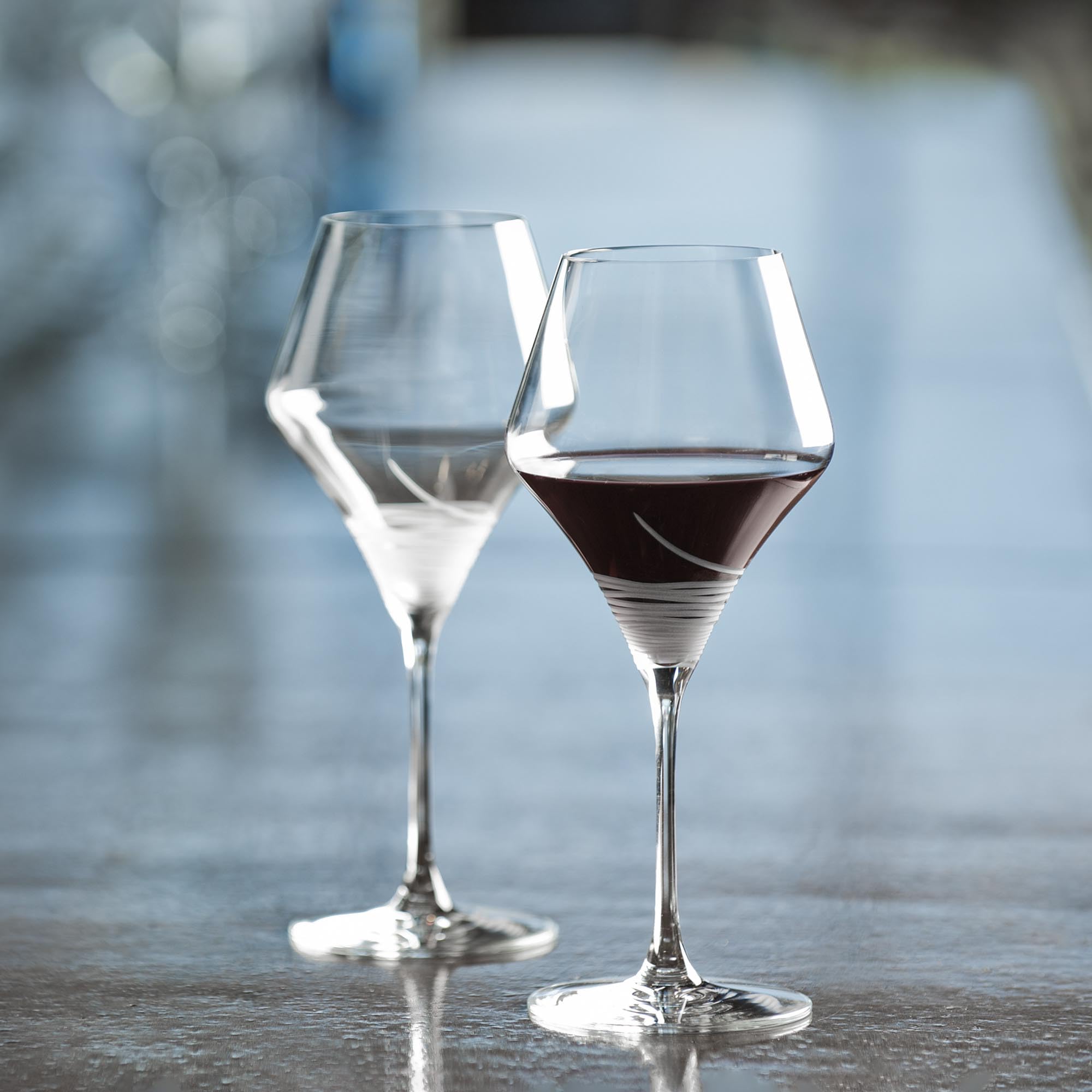 Rolf Glass Mid-Century Modern 17oz Winetini Set of 4 - Large Lead-Free Wine Glasses - USA Designed & Engraved - Perfect for Dinner Parties & Wine Tasting Events