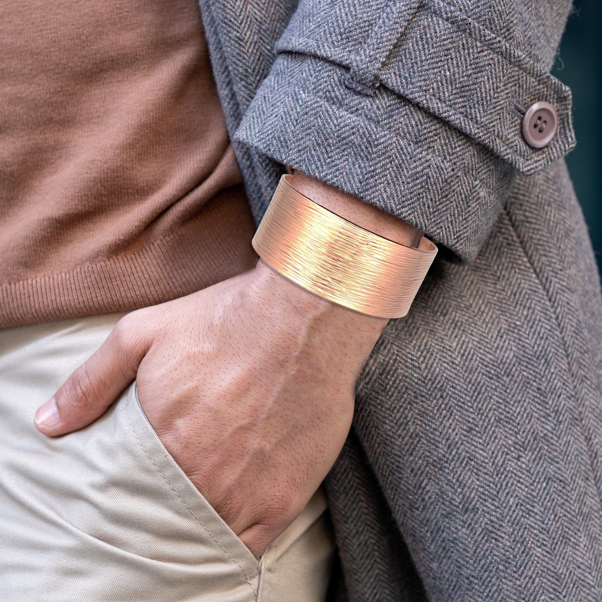 Men's Bark Copper Cuff Bracelet - 1 Inch Wide Handmade Bangle for Casual Wear & Gift Giving | Perfect for Outdoor Adventures, Date Nights & Boho Style