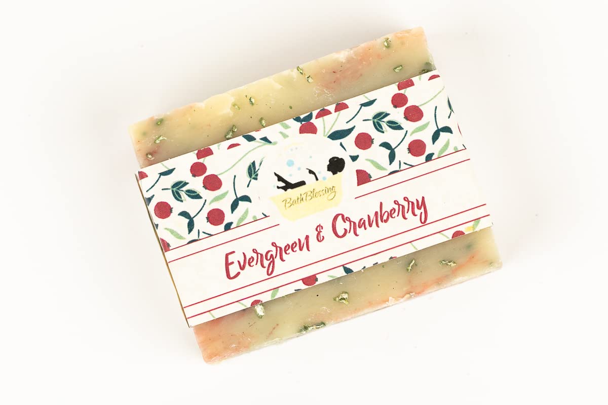 Natural Evergreen & Cranberry Handmade Soap - Moisturizing, Aromatic, Vegan - Perfect for Holiday Gifts, Spa Days & Relaxing Baths
