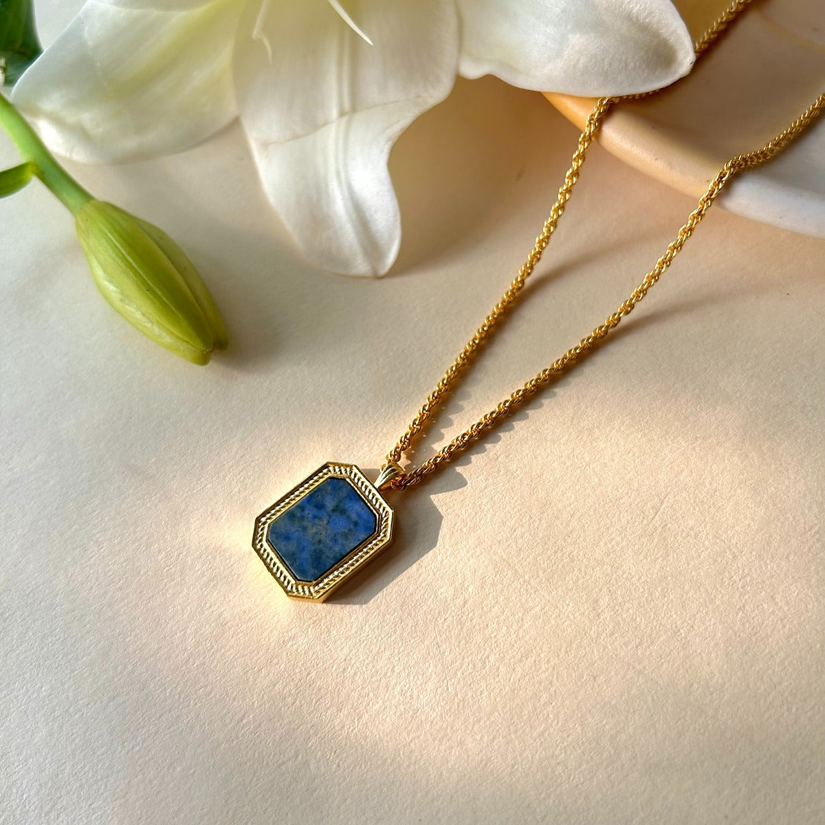 True Essence Lapis Lazuli Pendant Necklace & Stud Earrings Set - Spiritual Healing Jewelry for Meditation, Yoga & Energy Balancing