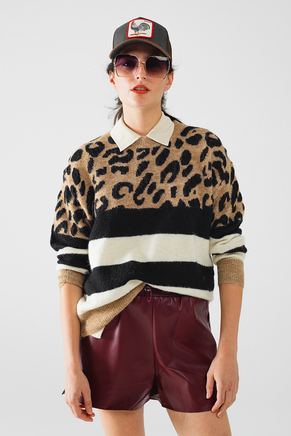 Elegant Pullover Knit Sweater with Black and White Leopard Stripes Print - Perfect for Casual Outings, Office Wear, and Winter Fashion