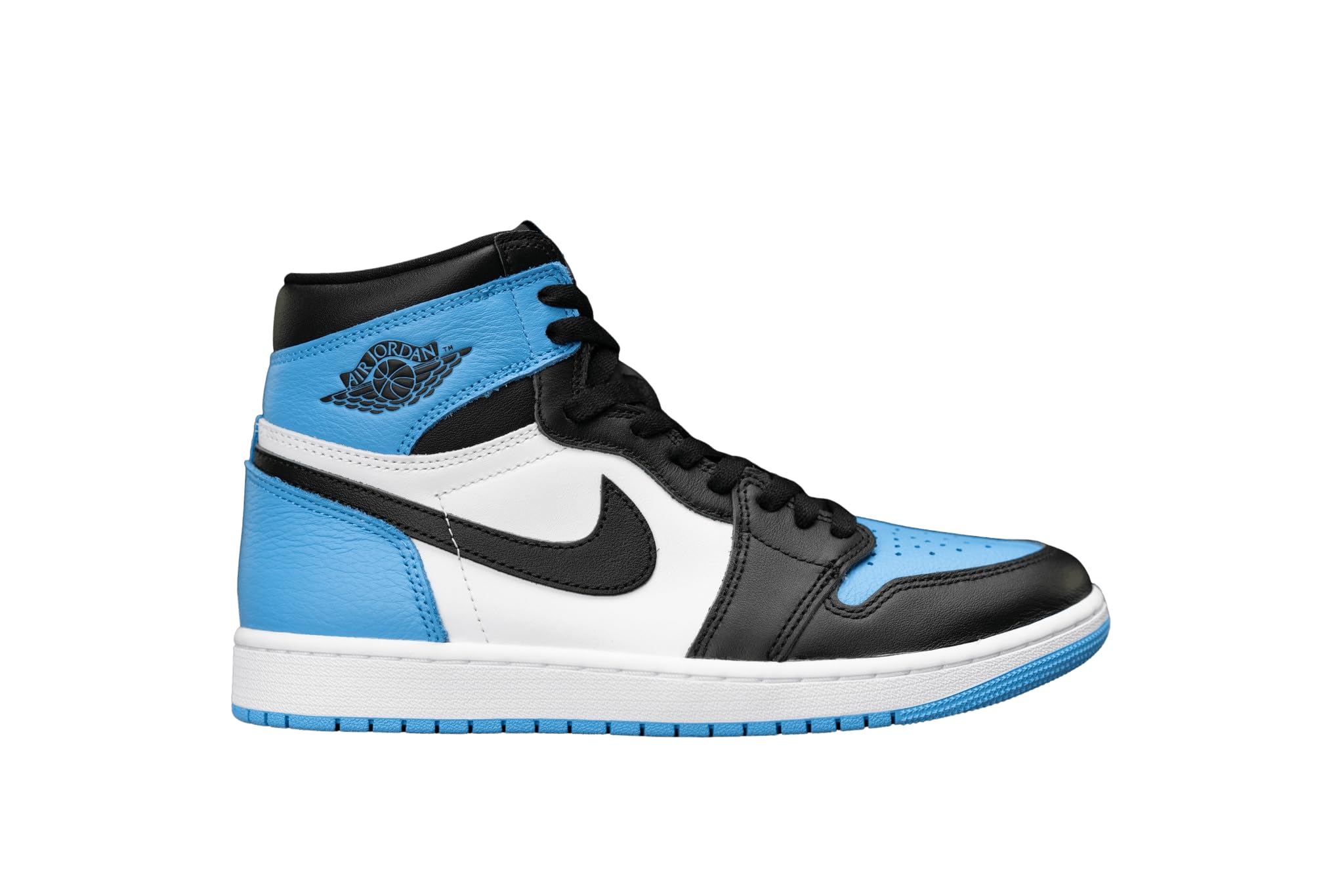 Nike Men's Basketball Shoes - High Performance Sneakers for Indoor & Outdoor Court Play - Perfect for Training, Games, and Casual Wear