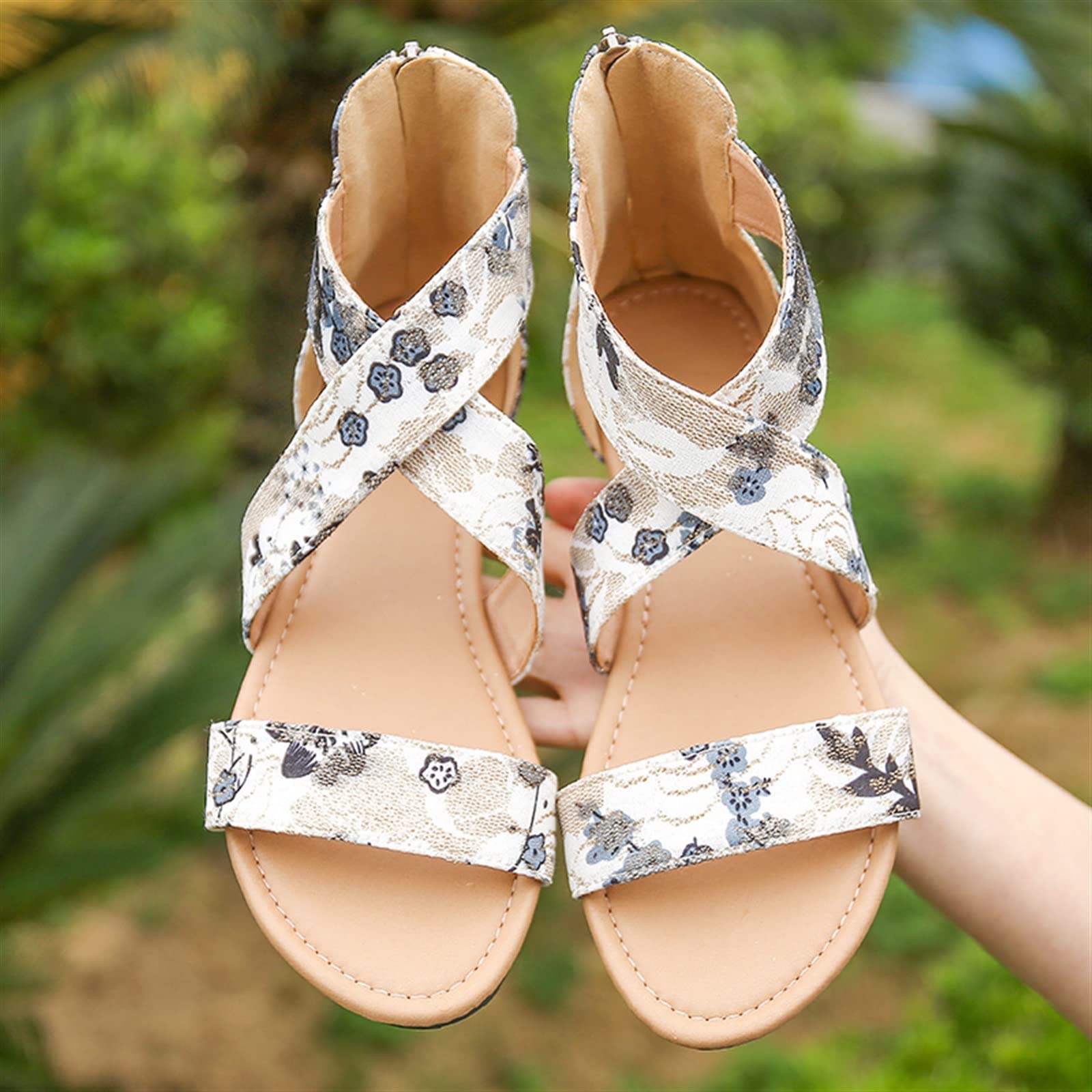 Women's Plus Size Casual Sandals - Soft Sole Summer Beach Slippers | Fashionable & Comfortable Roman Sandals for Ladies (Red, Size 5) | Perfect for Beach Vacations, Poolside Lounging & Summer Outfits