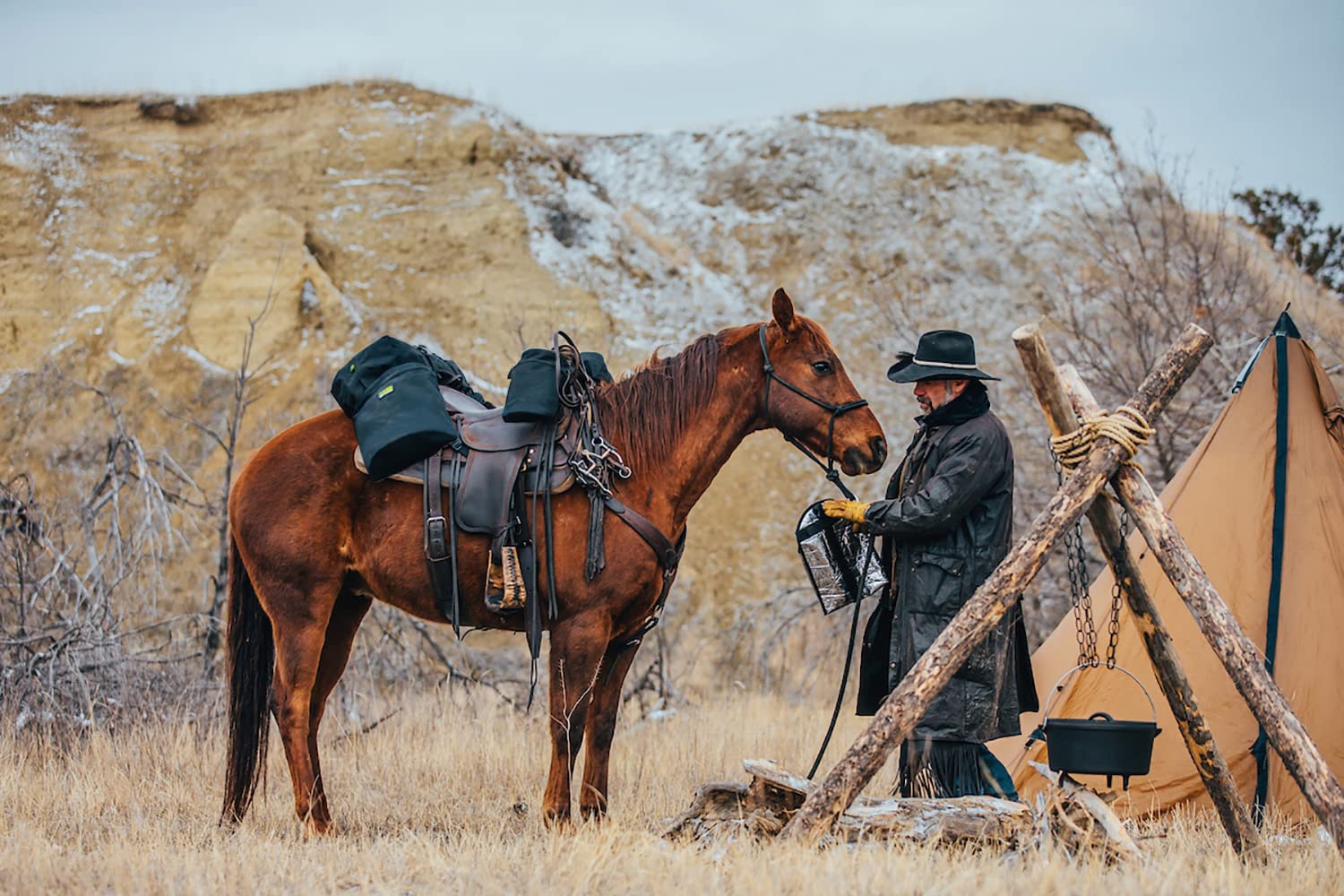TrailMax Large Overnighter Saddlebags Set for Horses - Detachable Cantle Bag & Horn Bags Included | Durable Western & Endurance Saddle Bags | Perfect for Long Rides, Camping & Trail Adventures