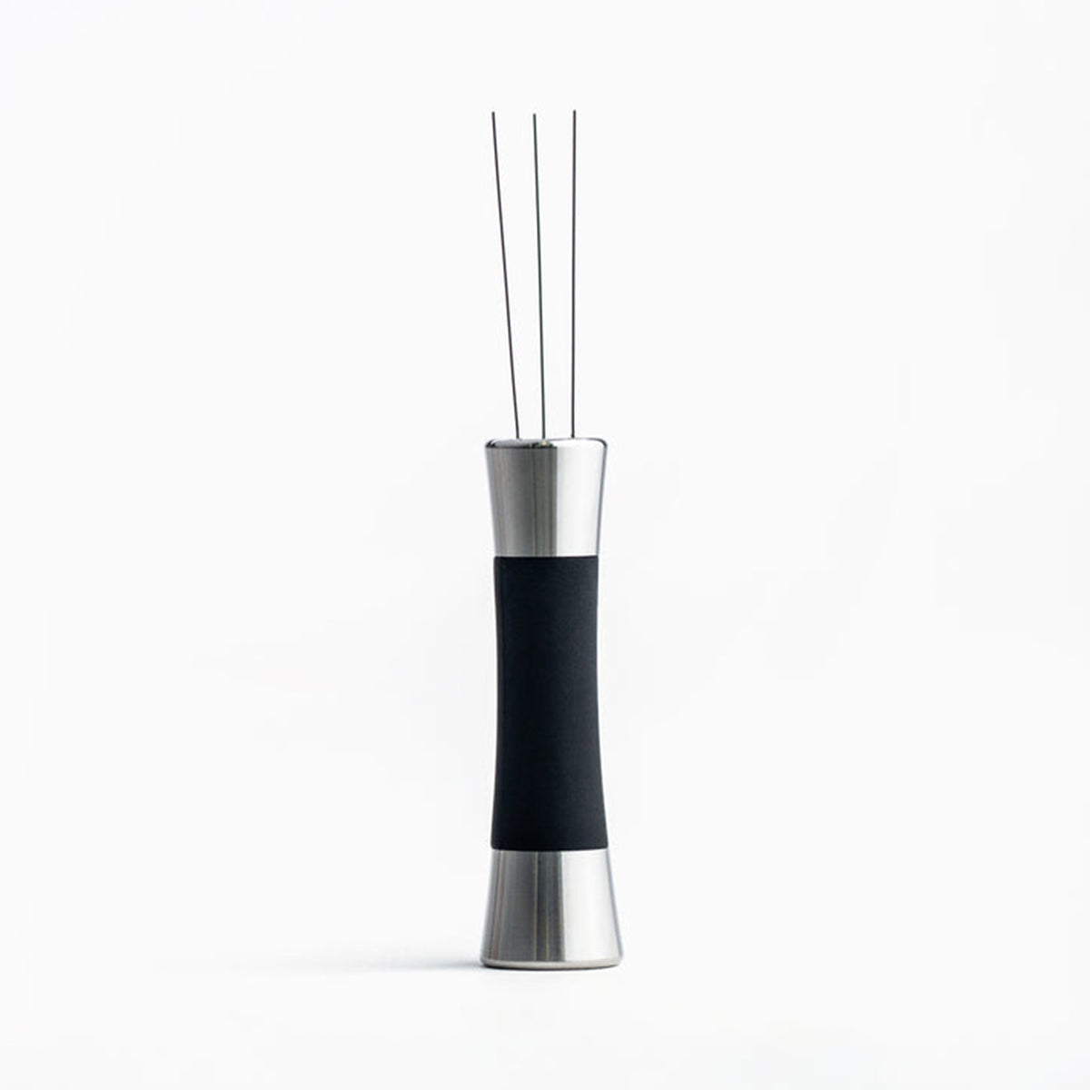 Premium WDT Tool for Espresso - Black & Silver Coffee Stirrer for Even Extraction | Perfect for Home Baristas & Coffee Enthusiasts
