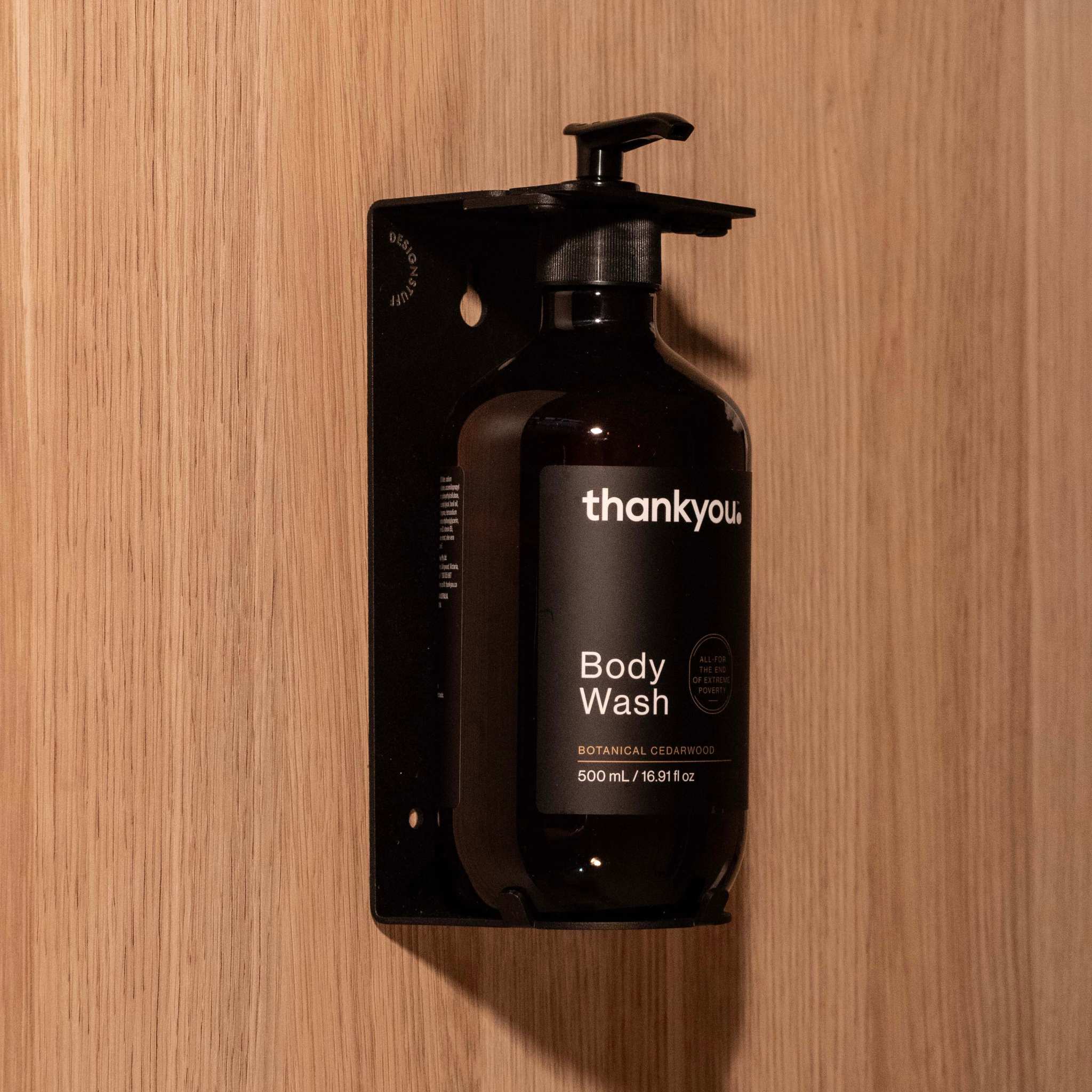 DESIGNSTUFF Lockable Soap Dispenser Holder - 500ml Single Wall Mount - Black | Bathroom & Kitchen Organizer for Liquid Soap & Hand Sanitizer