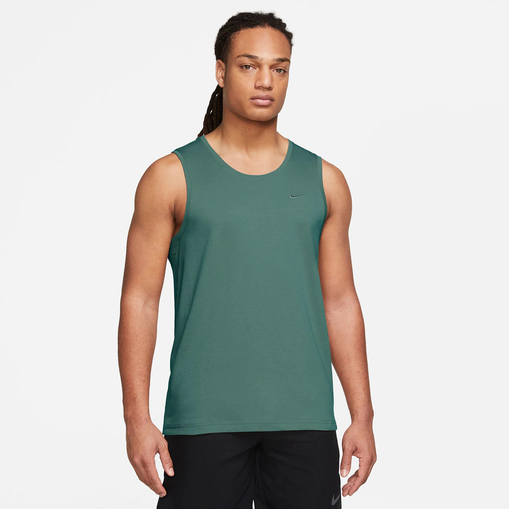 Nike Dri-FIT Men's Workout Tank Top - Moisture Wicking, Breathable & Lightweight for Gym, Running & Training