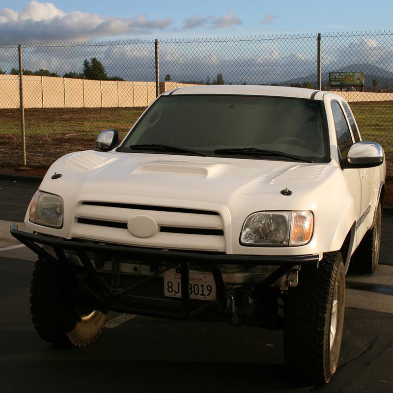 2000-2006 Toyota Tundra One Piece Headlight Assembly Kit - High Performance Replacement for Improved Night Driving & Off-Road Adventures