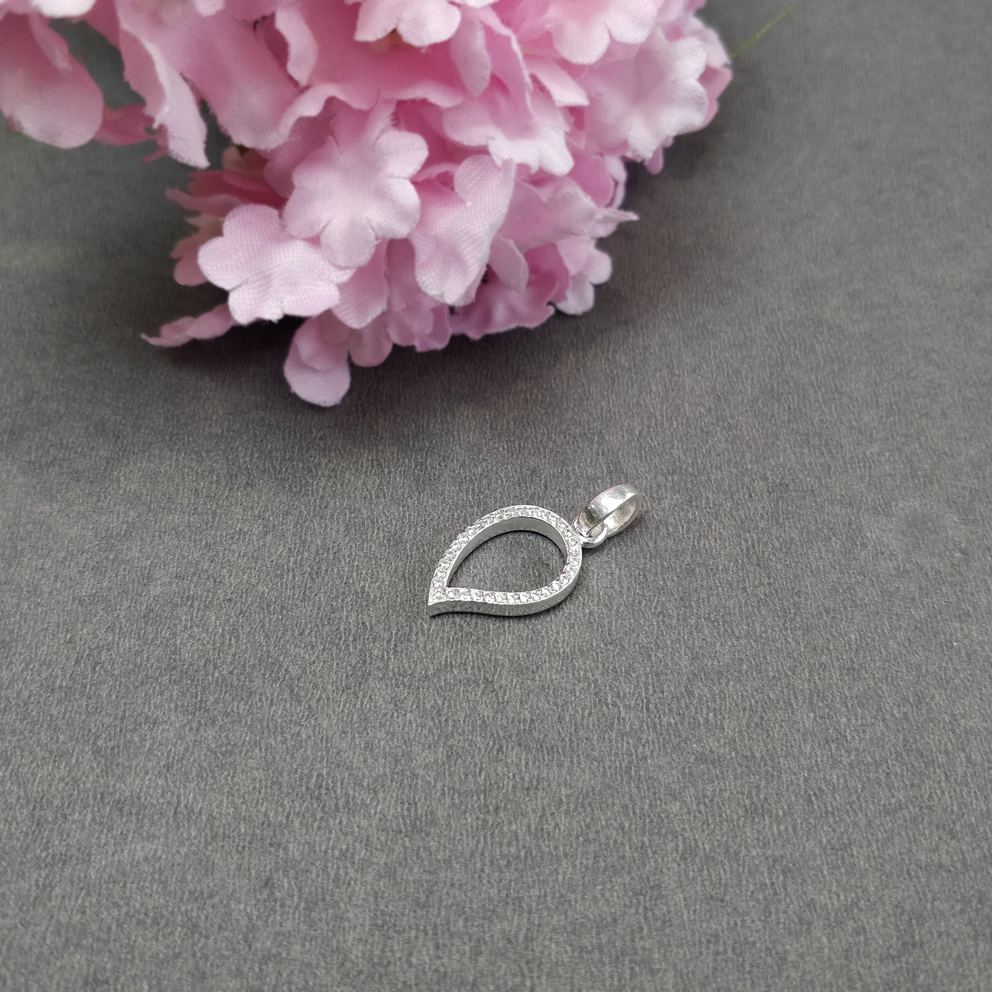 925 Sterling Silver Cubic Zirconia Leaf Pendant Necklace - 2.90g Elegant Fashion Jewelry Gift for Women, Perfect for Birthday, Anniversary & Valentine's Day