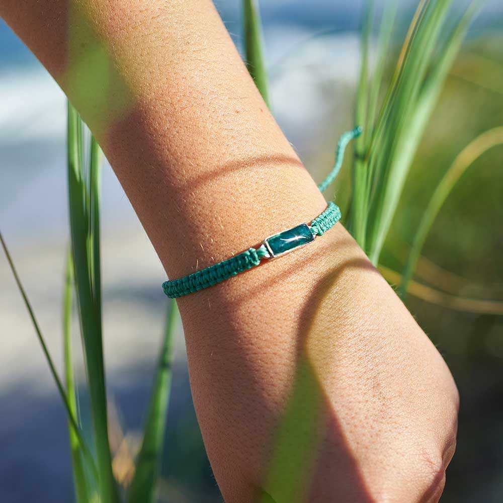 4Ocean Ghost Net Awareness Bracelet - Eco-Friendly Recycled Ocean Plastic Bracelet for Men & Women - Support Marine Conservation - Perfect for Beach Lovers & Environmental Activists