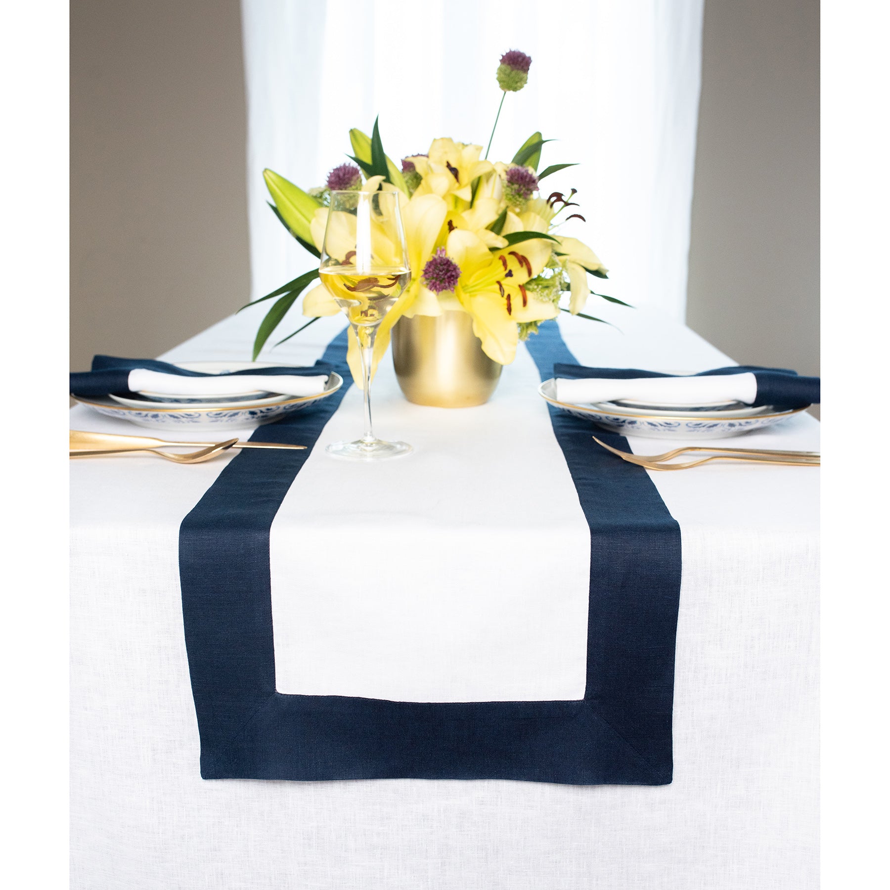 Elegant Contempo Table Runner - Premium Cotton Linen Blend for Dining Room Decor, Wedding, and Holiday Table Settings