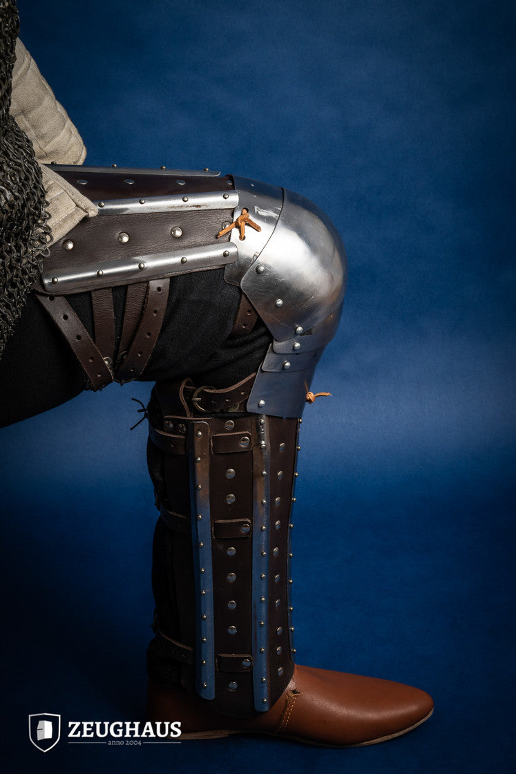 Premium Splinted Leg Armor in Brown - Medieval Knight Costume & LARP Gear for Cosplay, Renaissance Fairs & Historical Reenactments