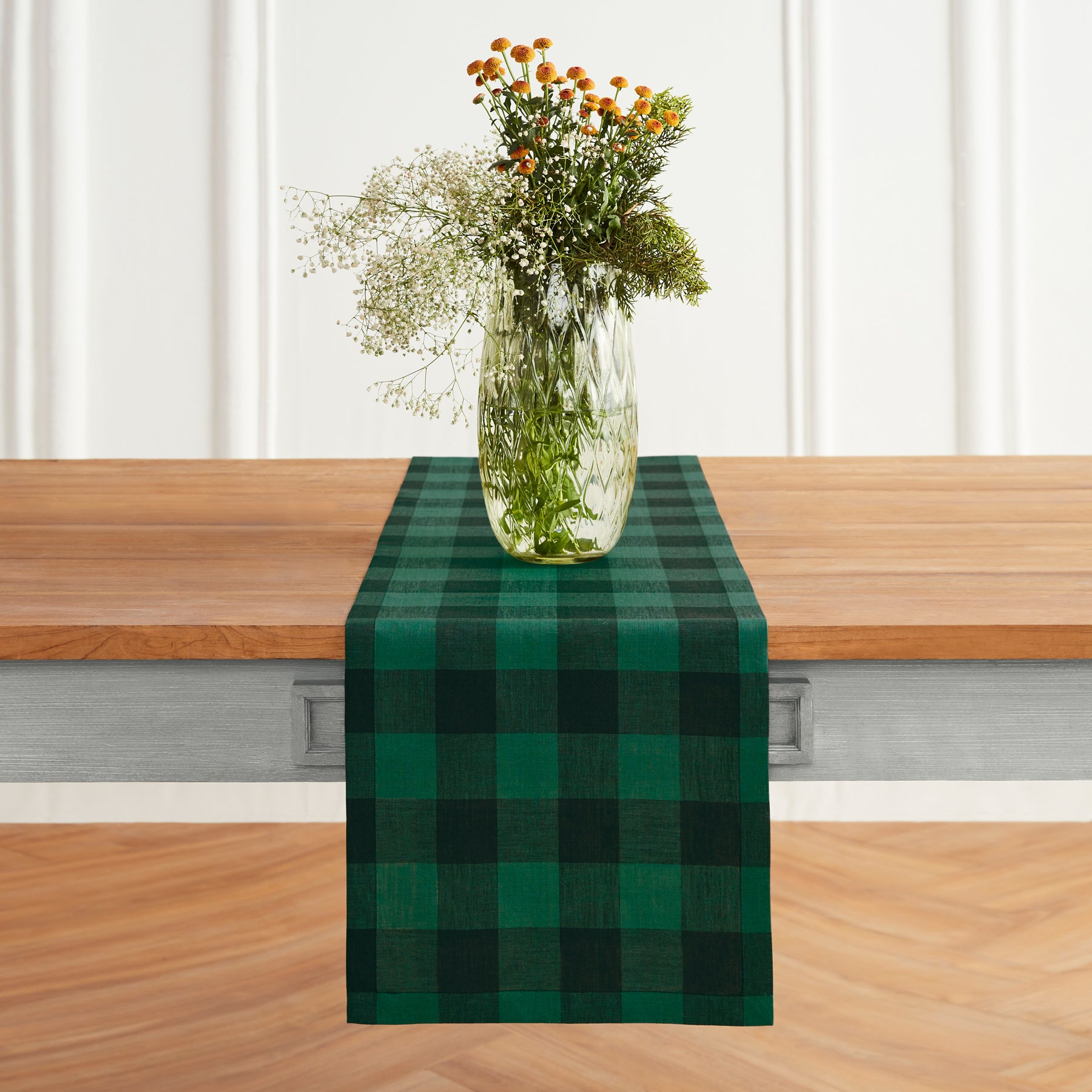 Buffalo Check Plaid Table Runner - Christmas Holiday Farmhouse Dining Decor for Kitchen, Dining Room, and Party Decorations
