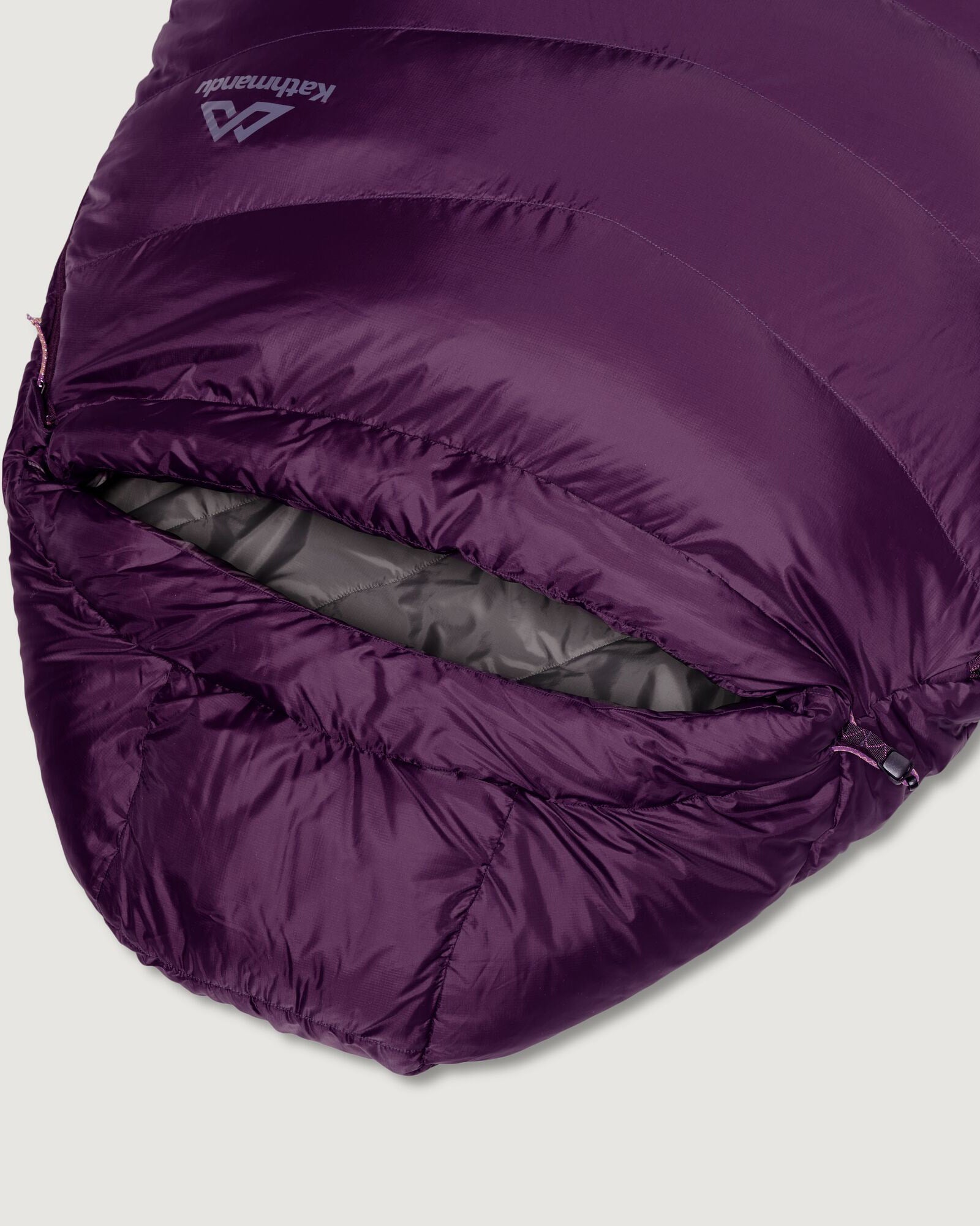 Vurso 6°C Large Sleeping Bag for Camping & Hiking - Jam/Red Earth - Lightweight & Waterproof for Outdoor Adventures