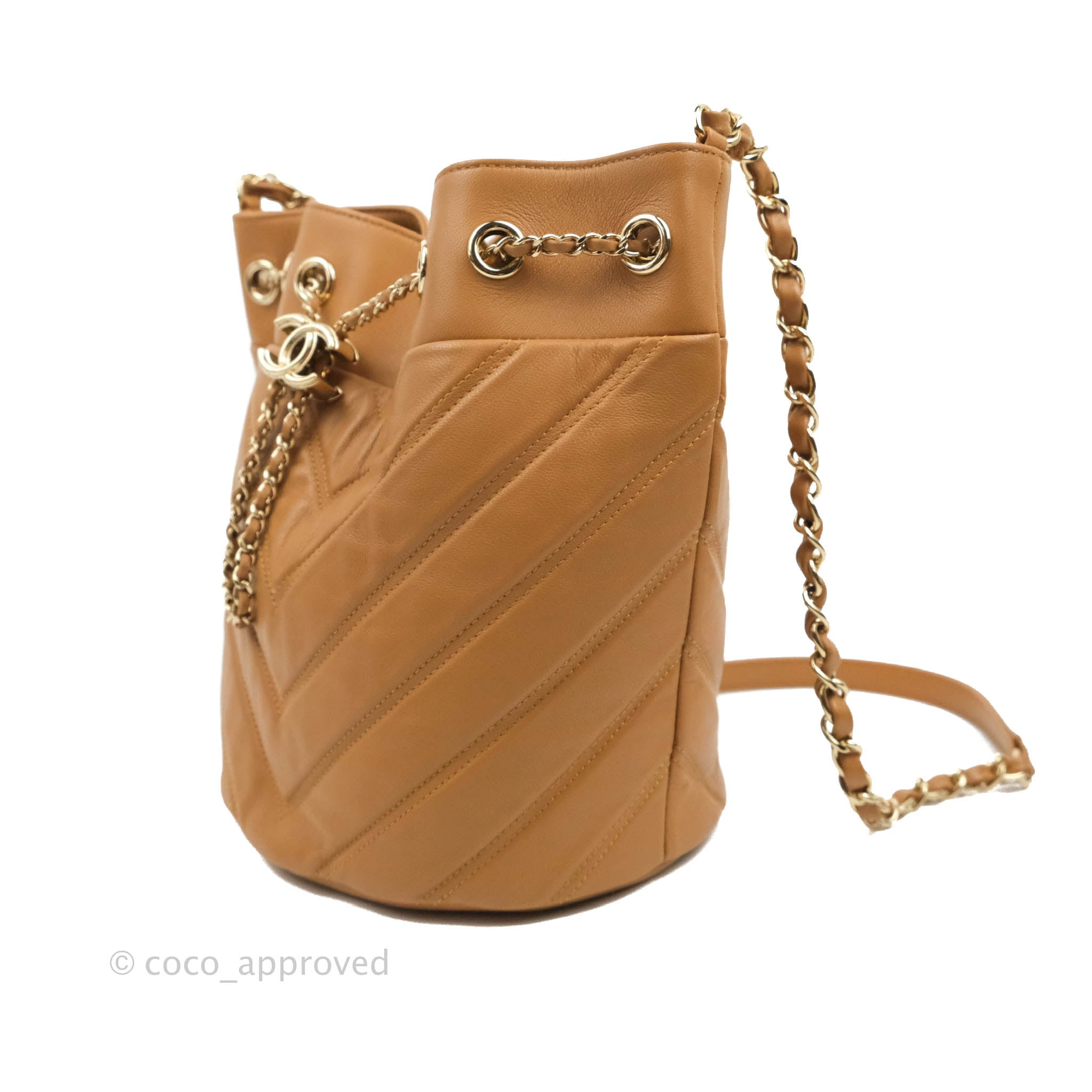 Chanel Chevron Bucket Drawstring Bag in Caramel with Gold Hardware - Perfect for Everyday Use, Travel & Fashion Accessories