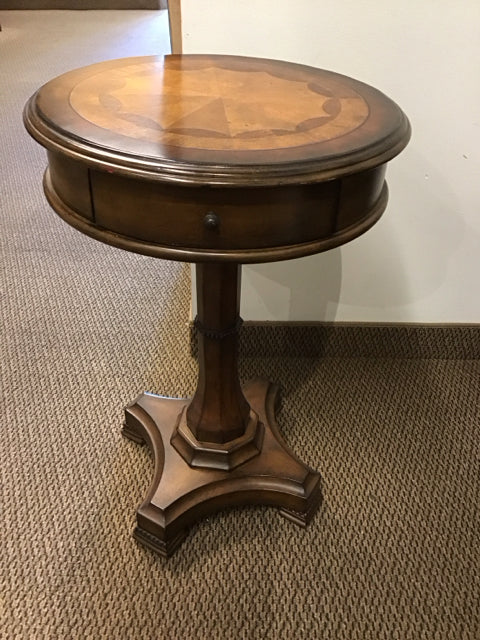 26x18 Inch Round Wood End Table - Stylish Side Table for Living Room, Bedroom & Office - Perfect for Coffee, Books & Decor
