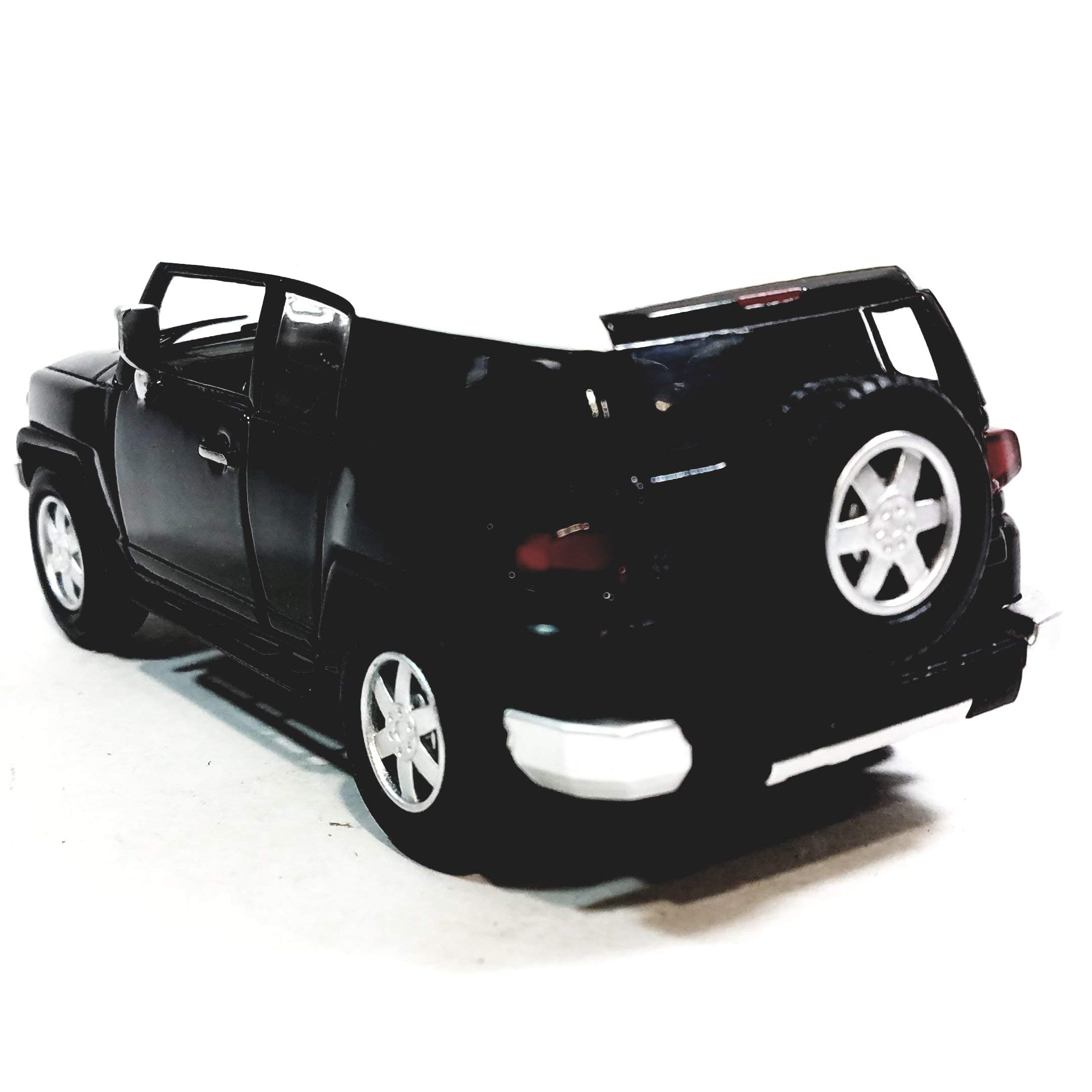 Kinsmart 1/36 Scale Diecast Toy Car - Jet Black Toyota FJ Cruiser SUV Model for Collectors & Kids | Perfect for Display, Gifts & Playtime Scenes