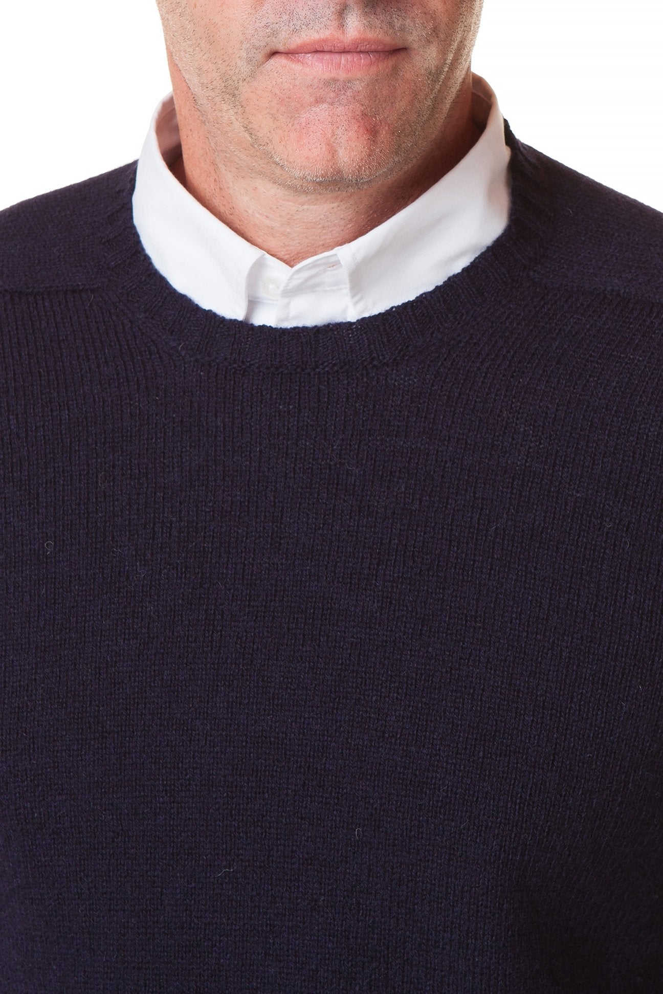 Premium Scottish Shetland Wool Crew Neck Sweater for Men & Women - Dark Navy Blue - Cozy Winter Pullover for Casual Wear & Outdoor Activities