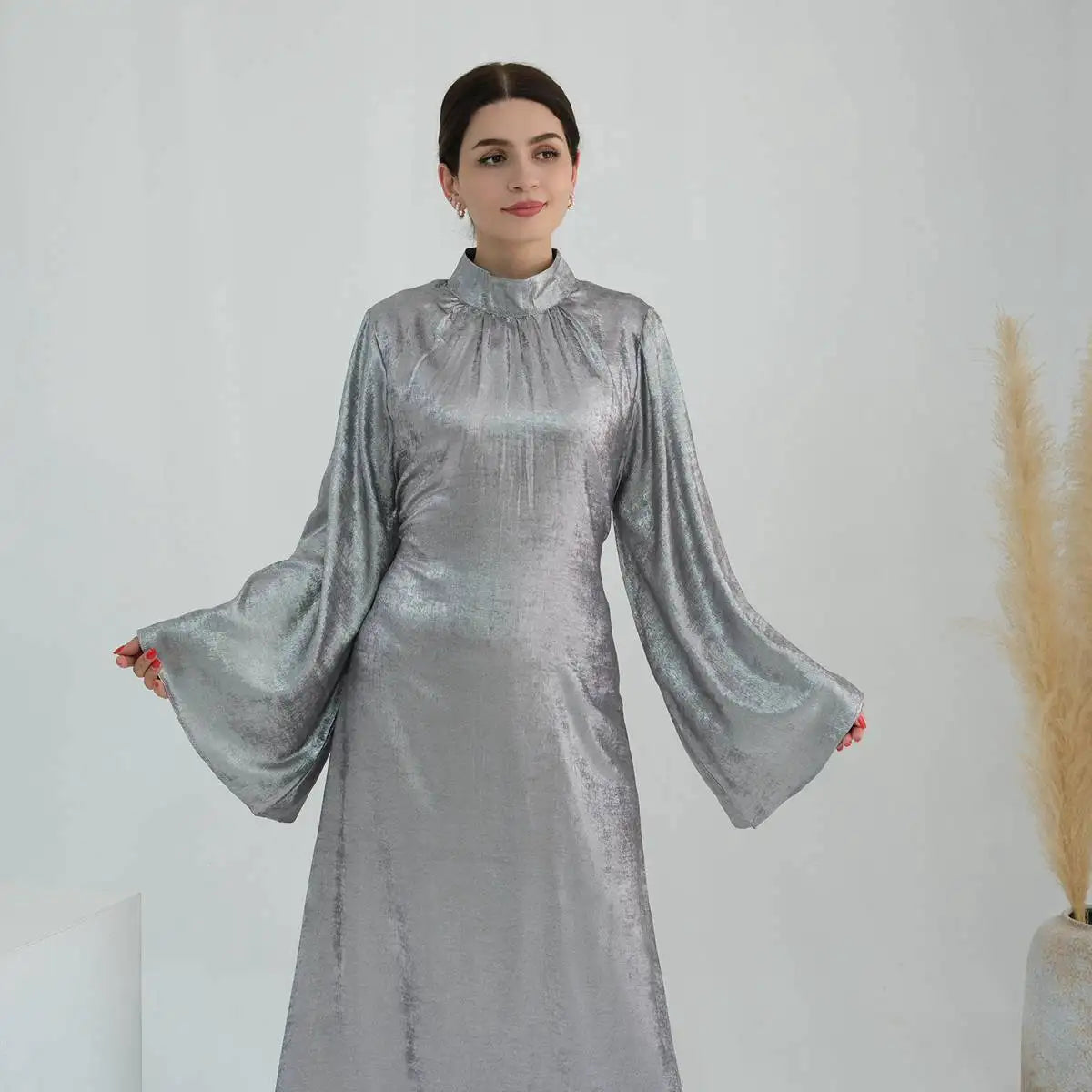 Elegant Bronzing Gleam Muslim Women Abaya Dress - Modest Islamic Prayer Gown for Daily Wear & Special Occasions
