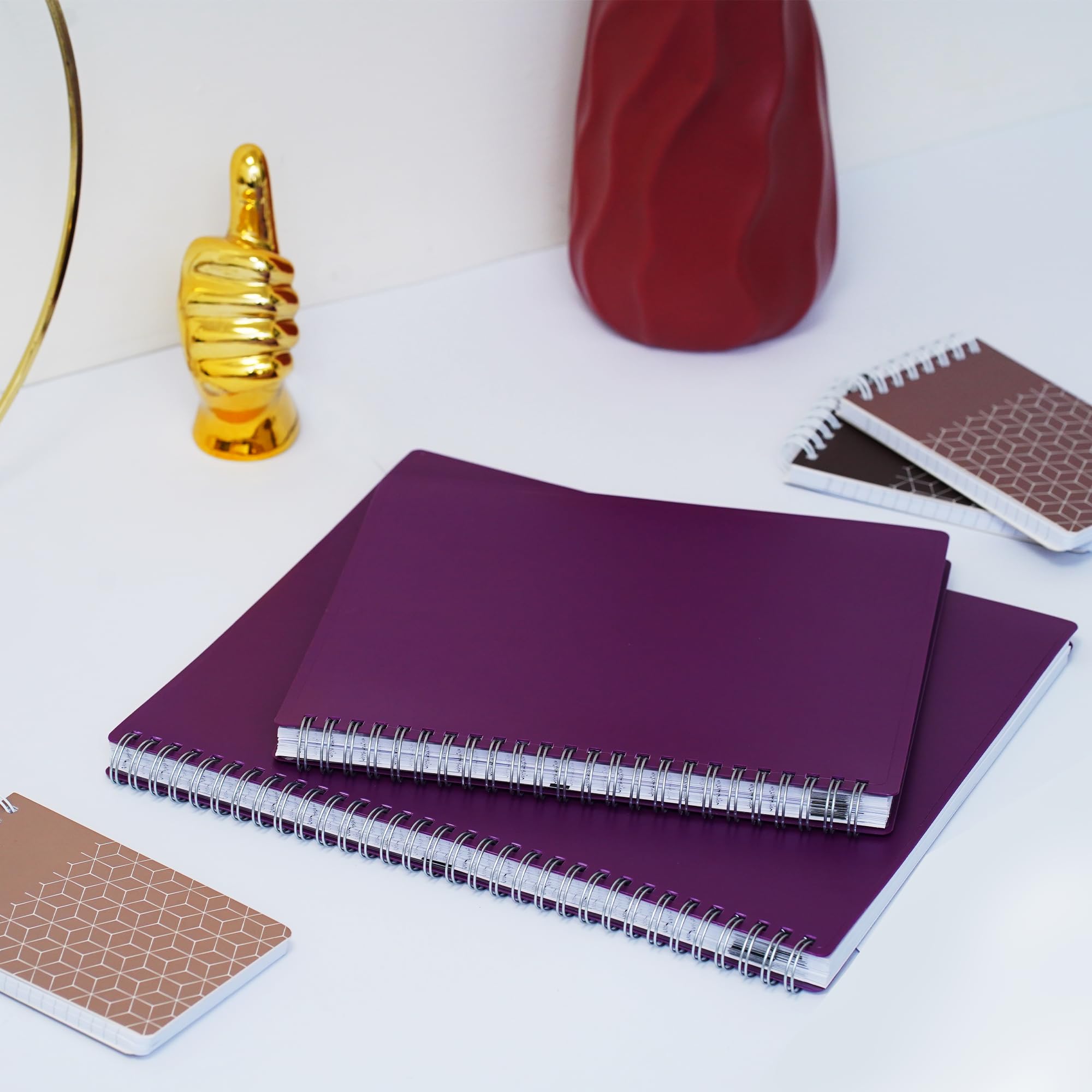 2025 Daily Planner with 15-Minute Time Slots - 8.5 x 11 Inch Large Tabbed Weekly & Monthly Calendar Organizer for Business & Personal Use (Jan-Dec 2025, Purple) - Perfect for Office Professionals, Students, and Time Management Enthusiasts