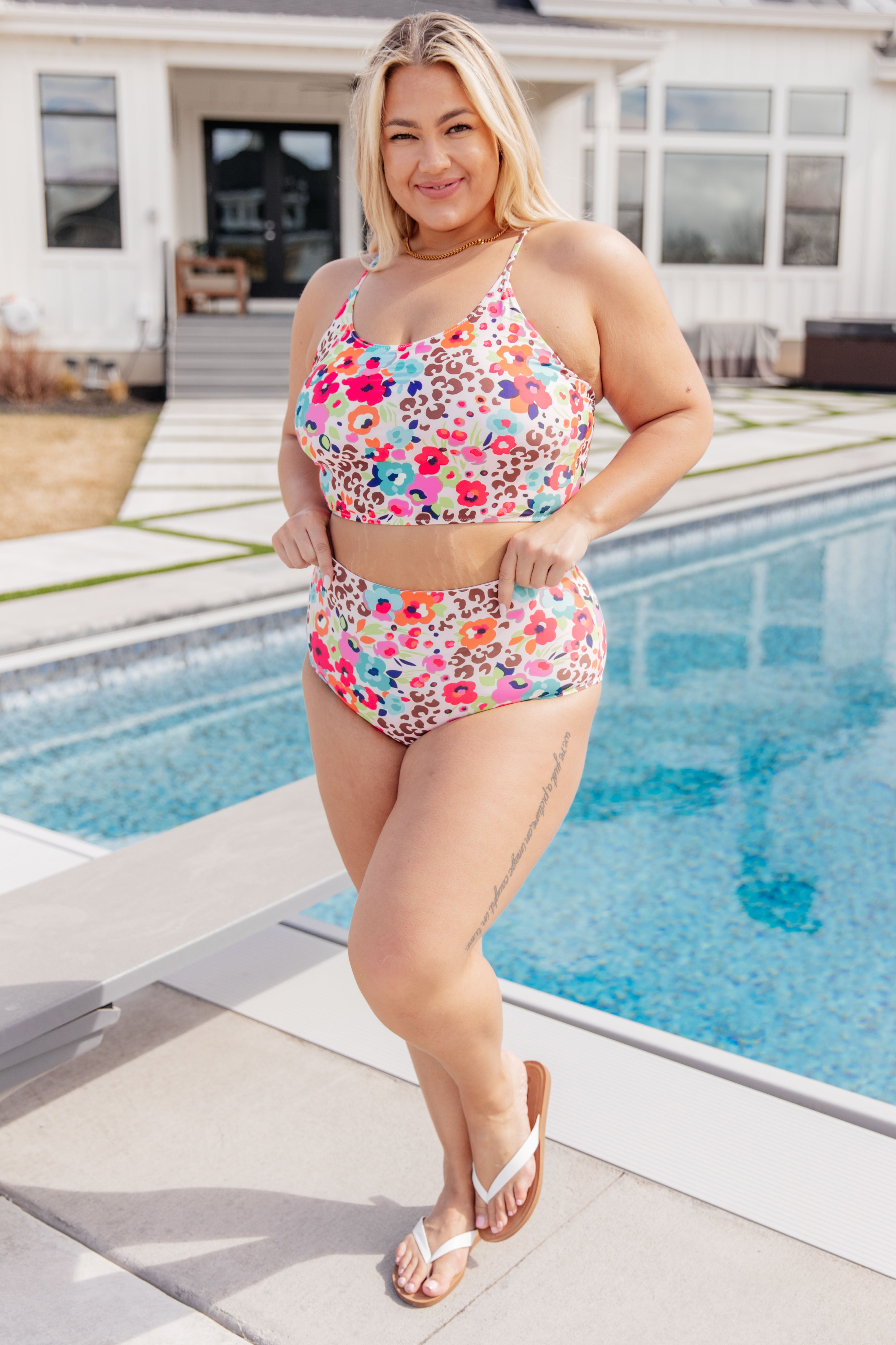 Stylish Off the Florida Keys Two Piece Swimsuit - Sexy Bikini Set for Beach Vacation & Pool Party | Perfect for Summer Swimwear, Tropical Getaways & Water Sports