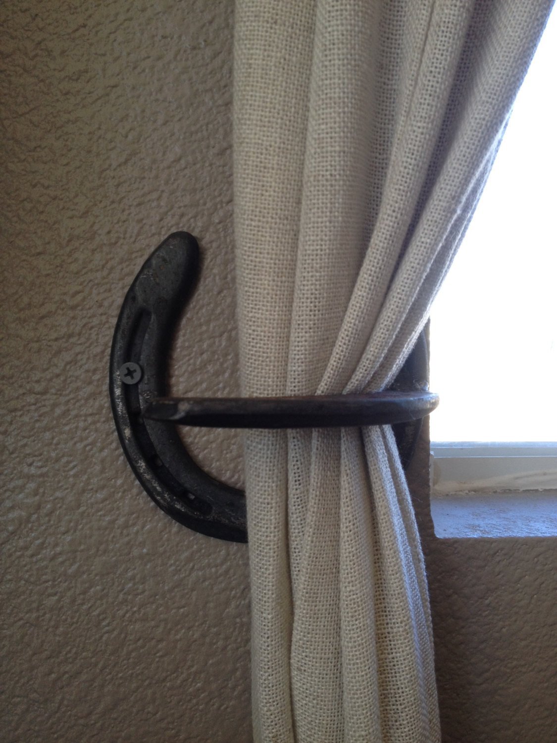 Rustic Horseshoe Curtain Rod Holders & Tie Backs - Natural Metal Window & Sliding Door Hangers - Perfect for Farmhouse, Cabin & Rustic Home Decor