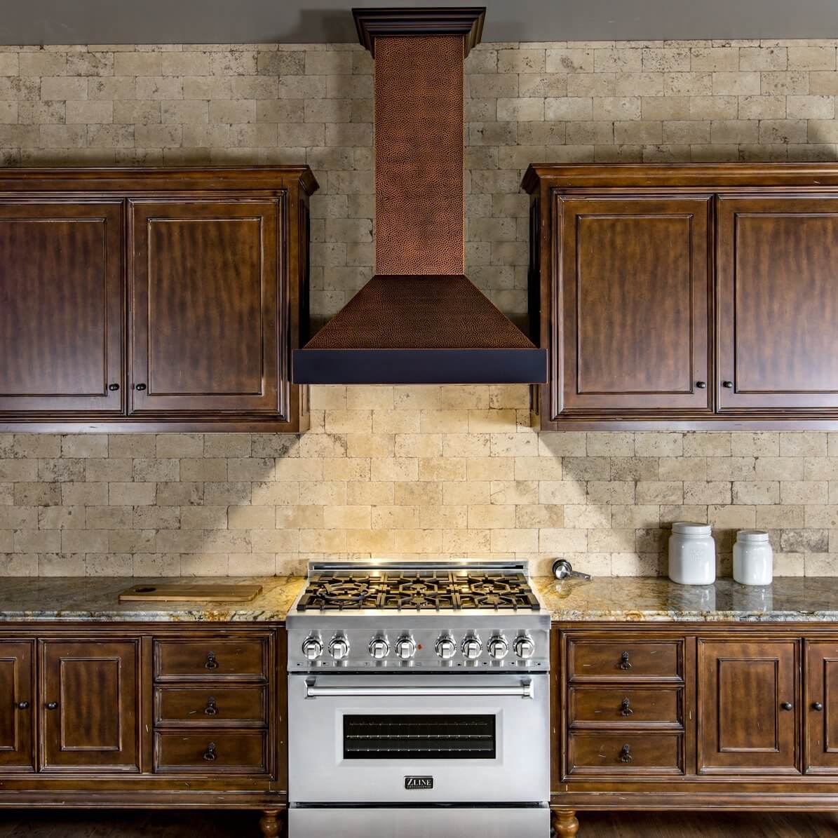 ZLINE Designer Series Wall Mount Range Hood in Hand Hammered Copper & Oil Rubbed Bronze (655 HBXXX) - Premium Kitchen Ventilation for Modern Homes & Restaurants