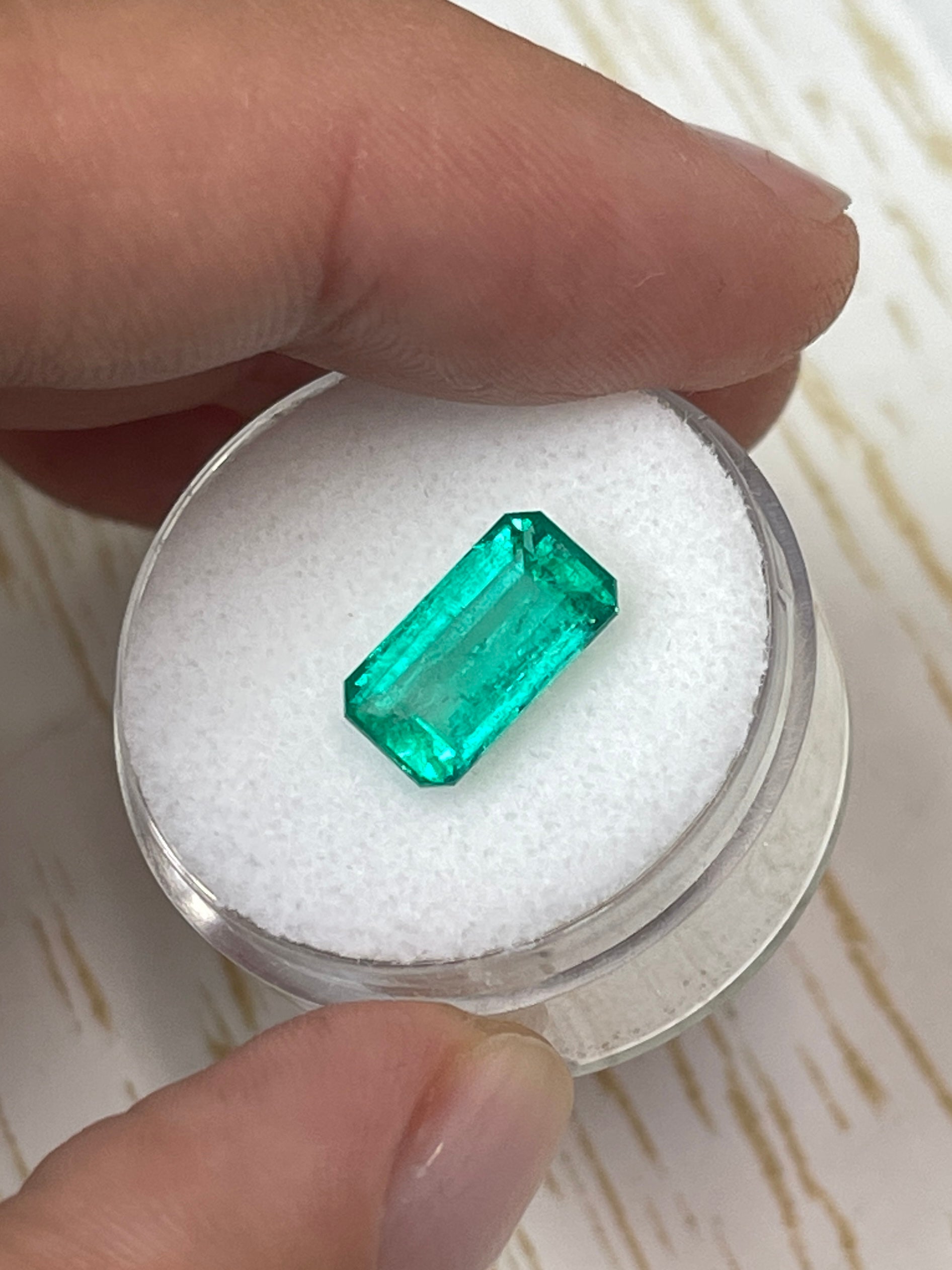 2.70 Carat 11.4x6mm Yellowish Elongated Emerald Cut Loose Gemstone for Jewelry Making - Perfect for Engagement Rings, Earrings & Pendants