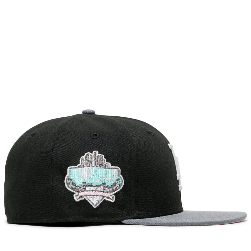 New Era x Politics Los Angeles Dodgers 59FIFTY Fitted Cap - Black/Grey Snapback Hat for Men & Women - Official MLB Baseball Accessories for Sports Fans & Streetwear Fashion