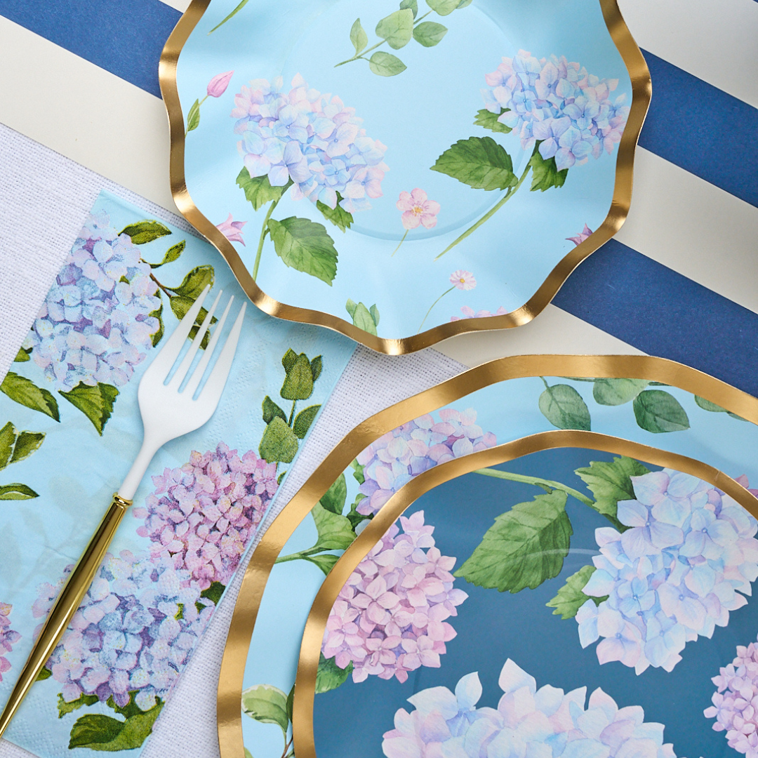 Elegant Hydrangea Floral Table Setting for Weddings, Parties & Home Decor - Perfect for Dining, Events & Centerpieces