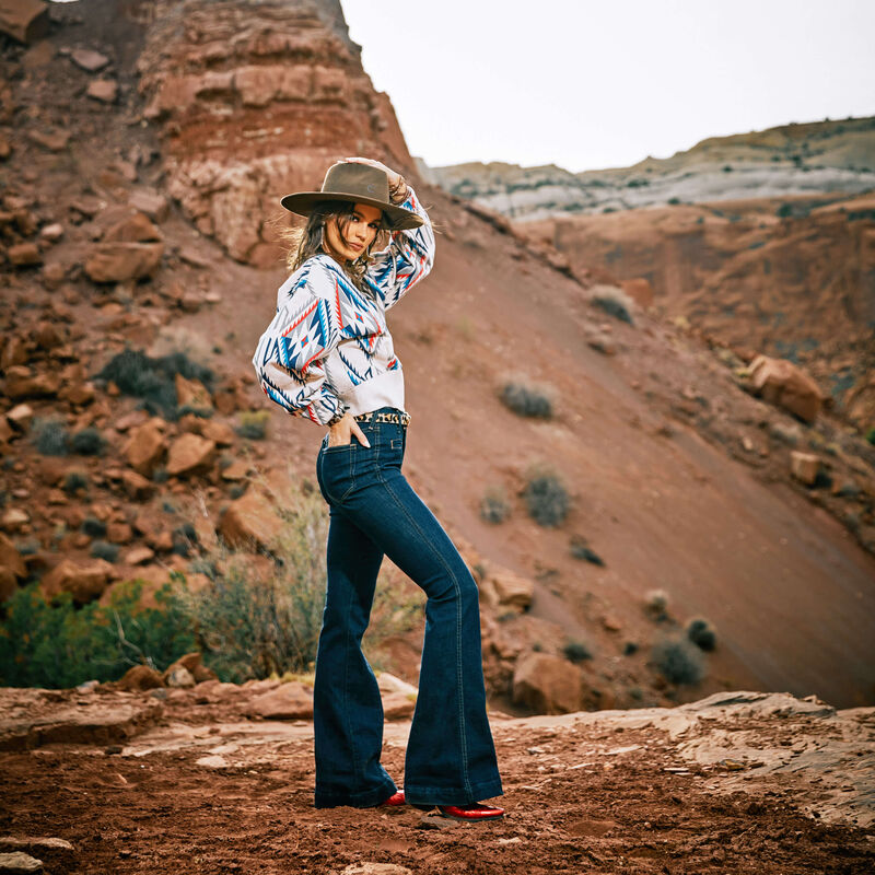 Ariat Women's R.E.A.L. High Rise Alexa Flare Jean - Premium Stretch Denim Bootcut Pants for Riding, Western Fashion & Everyday Comfort