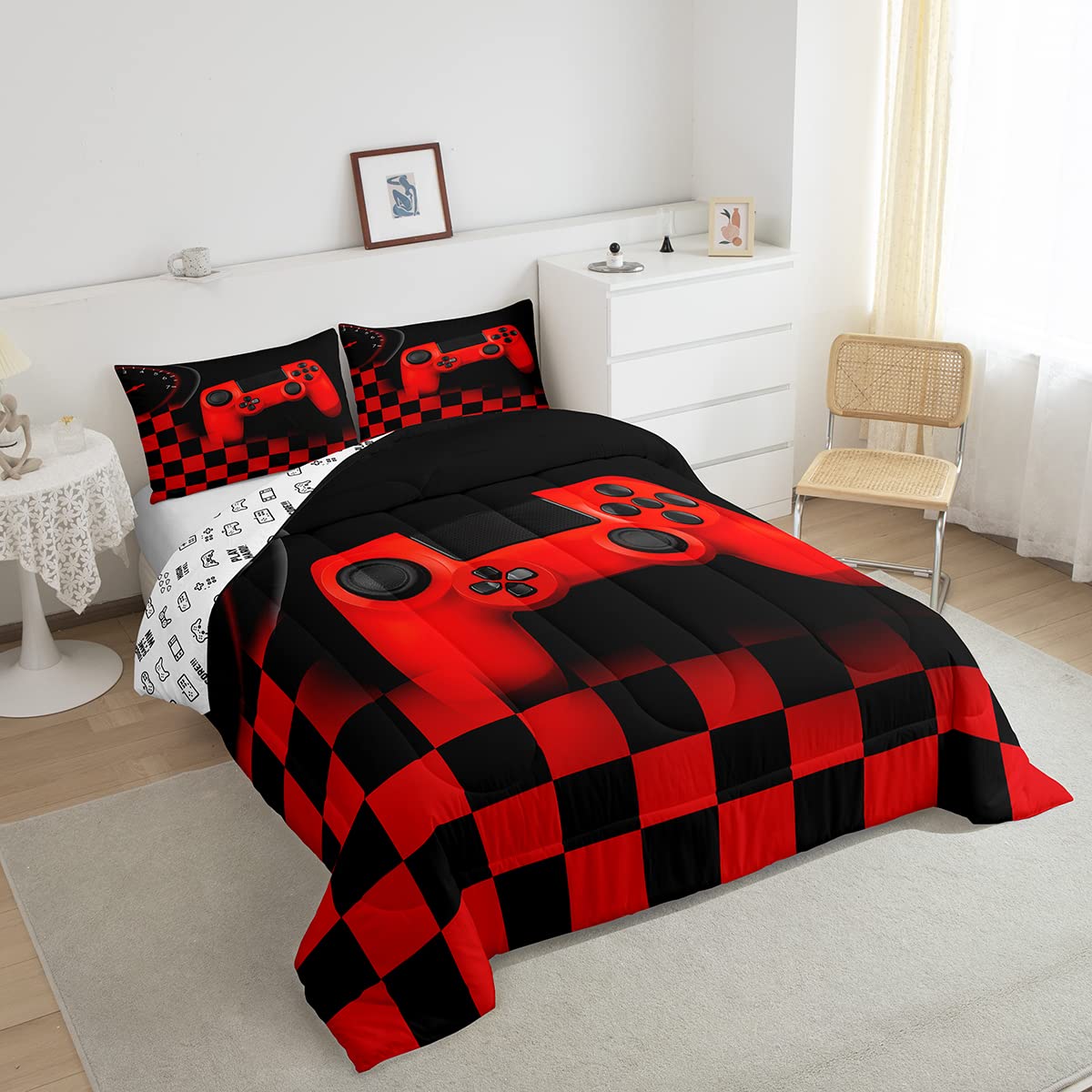 Gaming Comforter Set for Boys & Teens - Game Controller Design, All-Season Down Alternative Bedding, Buffalo Check Plaid Duvet Cover - Queen Size | Perfect for Gamer Bedroom Decor & Teen Boy's Room