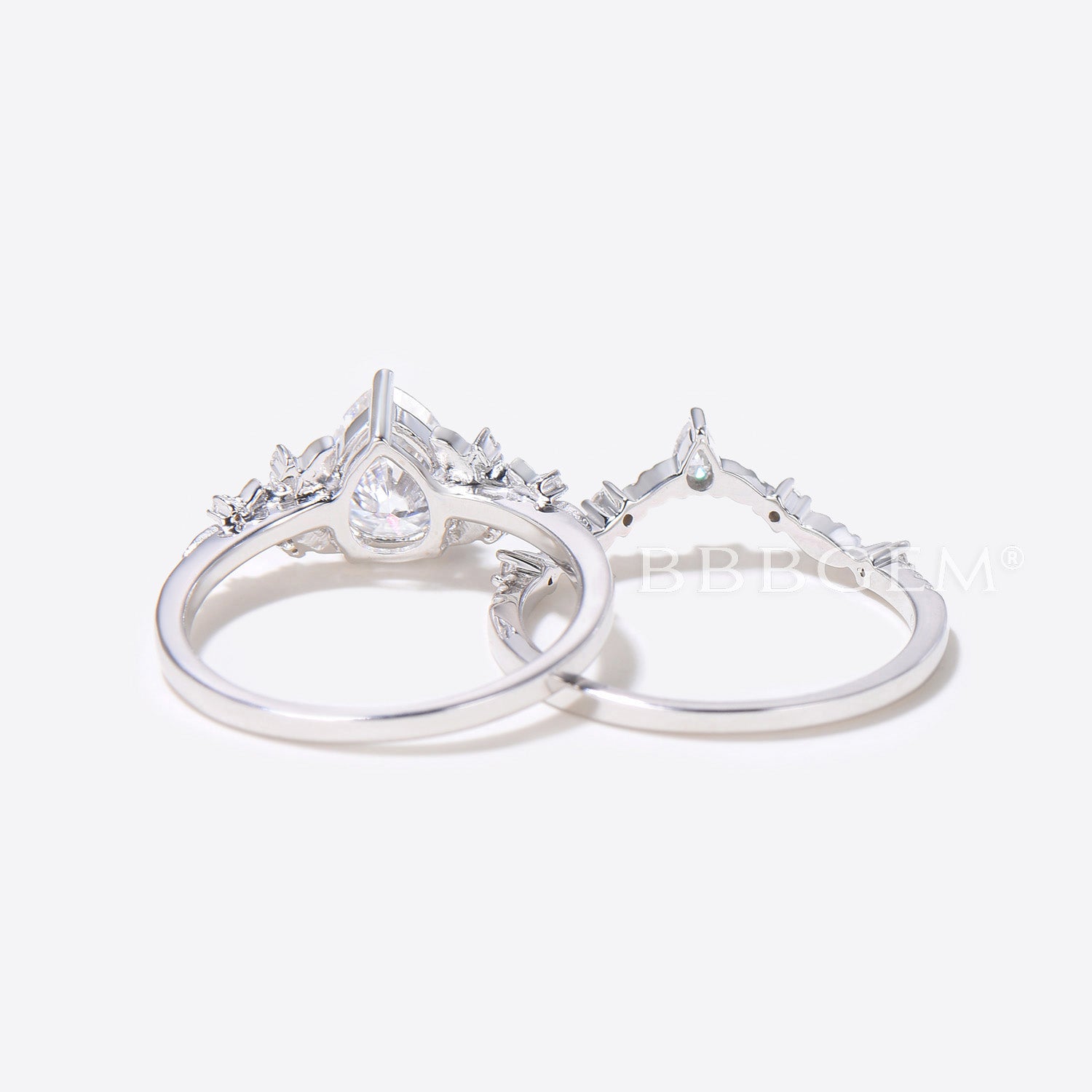 Vintage Pear Moissanite Engagement Ring for Women - Rose Gold Leaf Flower Nature Inspired Bridal Wedding Ring Set with Unique Cluster Diamond | Perfect for Proposals, Anniversaries, and Special Occasions