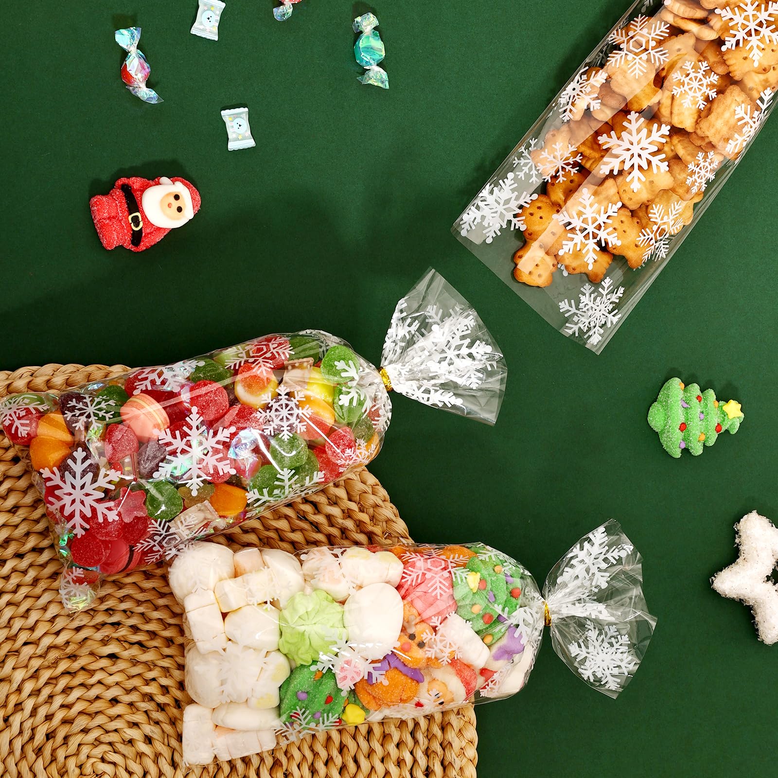 120-Piece Christmas Cellophane Treat Bags with Ribbon - Winter Snowflake Design Holiday Cookie Bags for Christmas Parties, Gift Wrapping & Cookie Exchanges