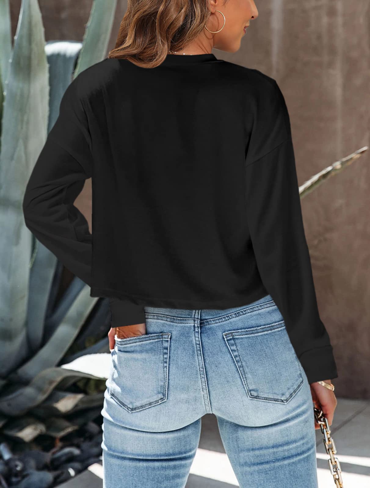 Tankaneo Women's Long Sleeve Crop Top - Loose Fit Cropped T-Shirt 2025 | Crew Neck Casual Shirt for Women | Perfect for Layering, Streetwear & Everyday Outfits